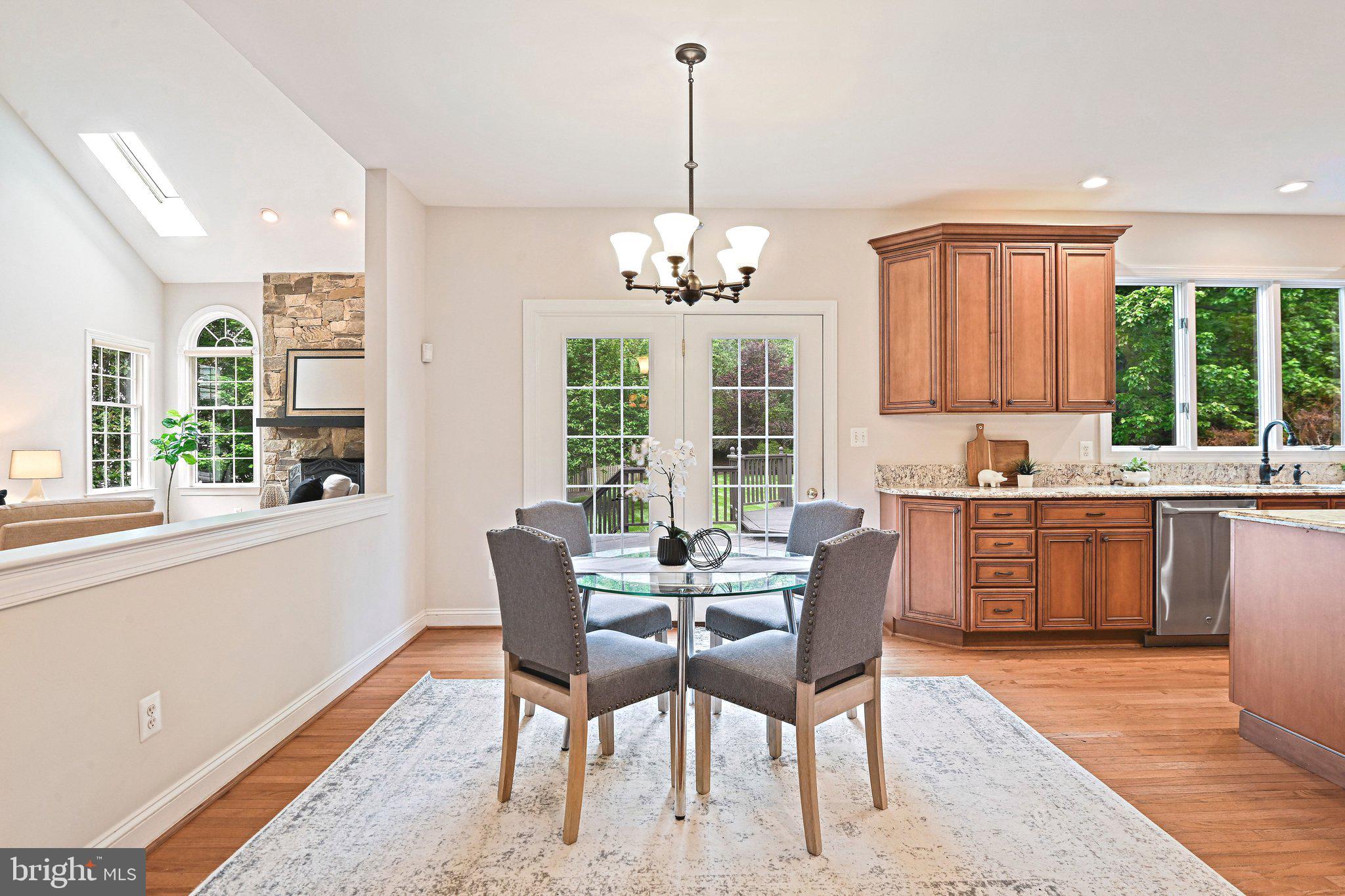 HUNTER MILL ESTATES - Residential