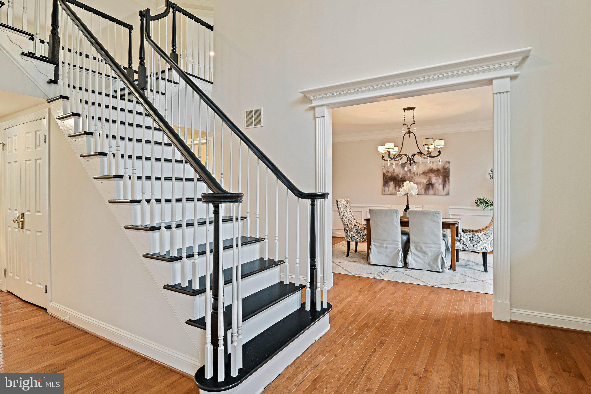 HUNTER MILL ESTATES - Residential