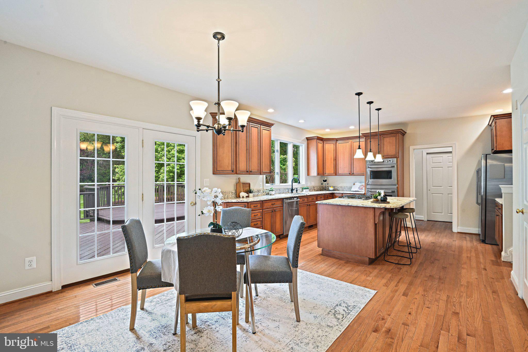 HUNTER MILL ESTATES - Residential