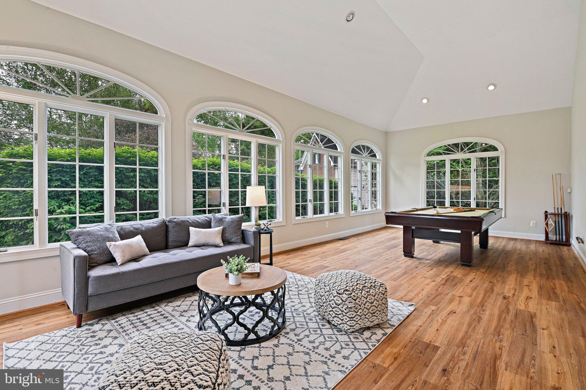 HUNTER MILL ESTATES - Residential