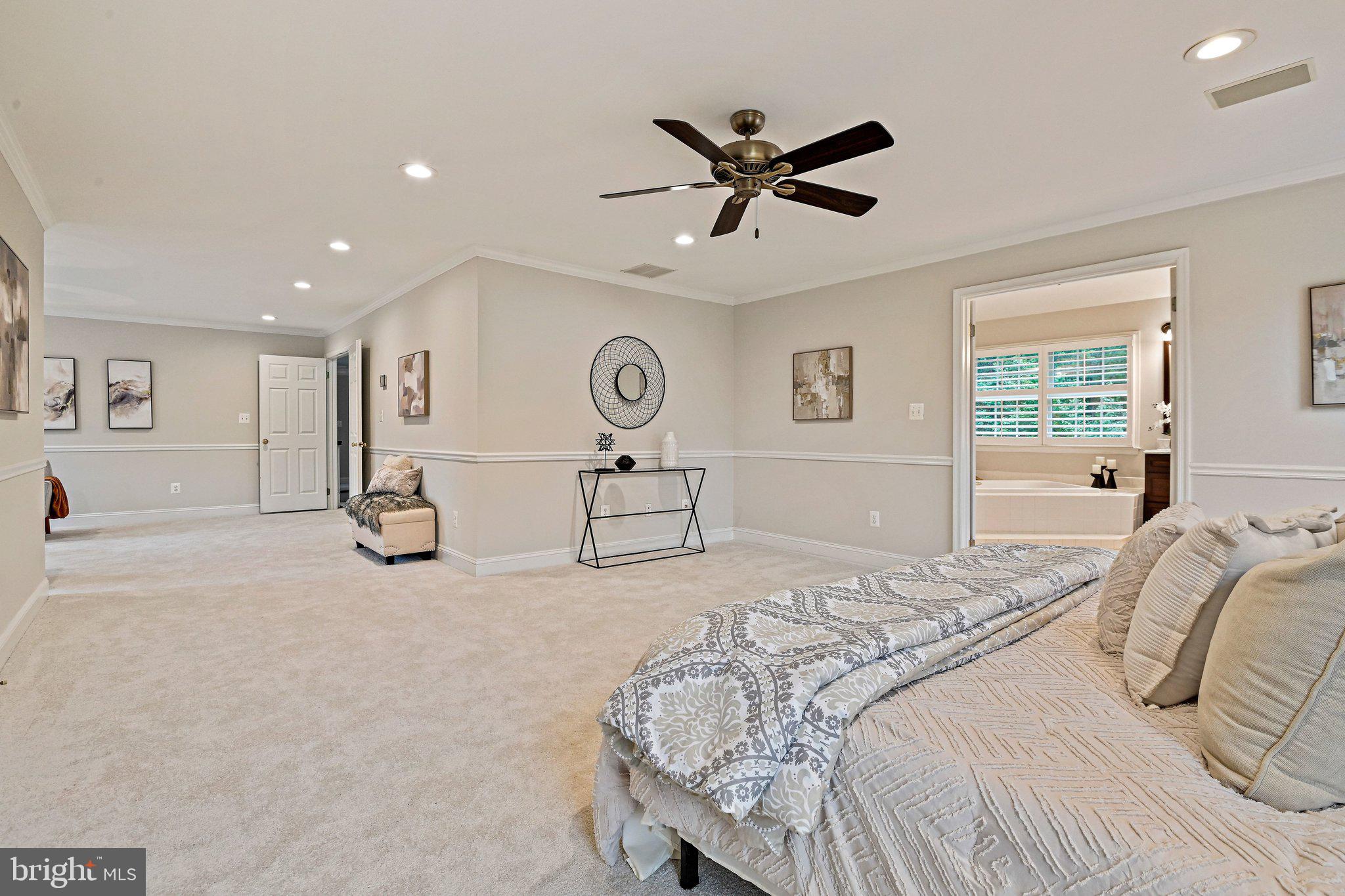 HUNTER MILL ESTATES - Residential