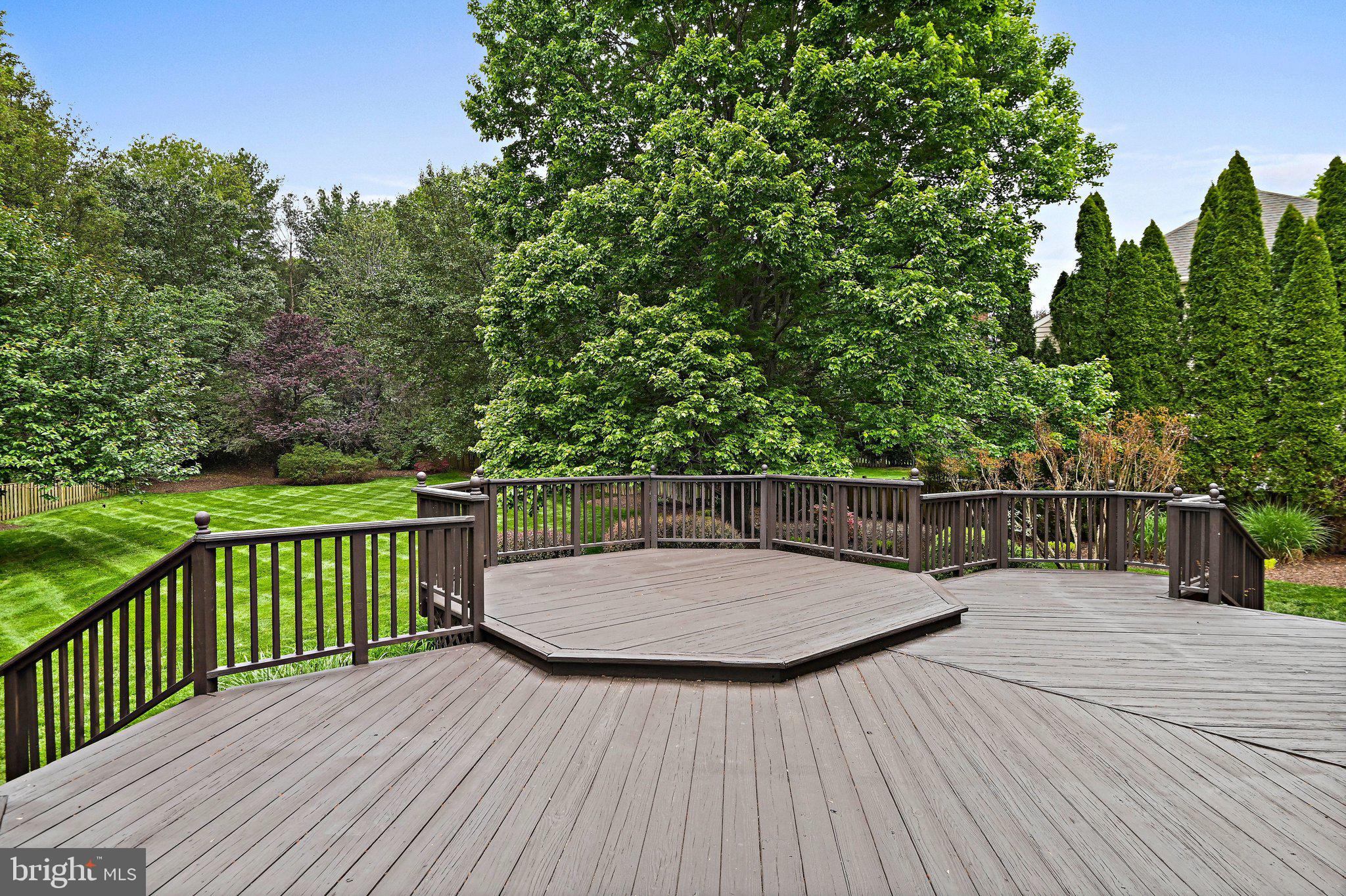 HUNTER MILL ESTATES - Residential