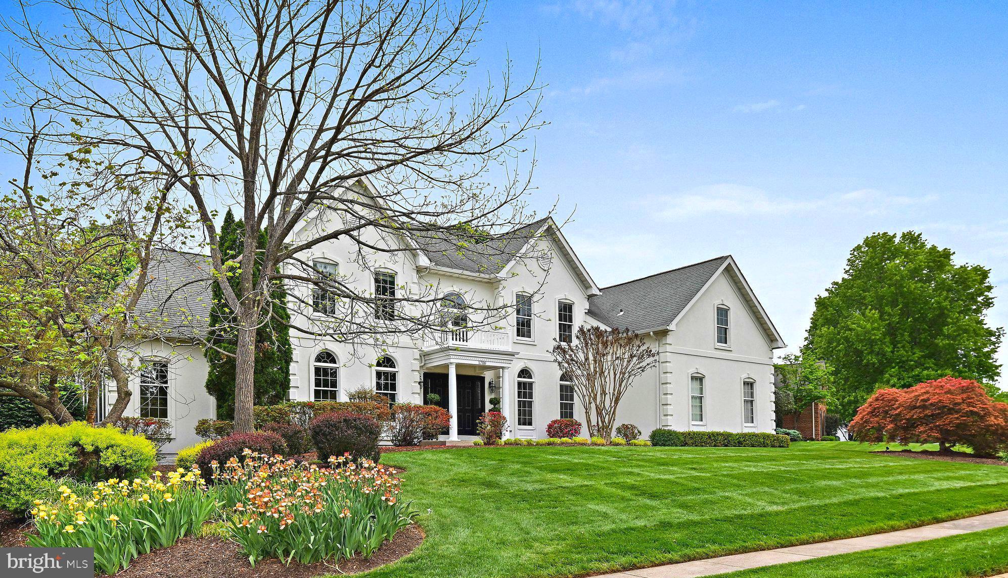 HUNTER MILL ESTATES - Residential