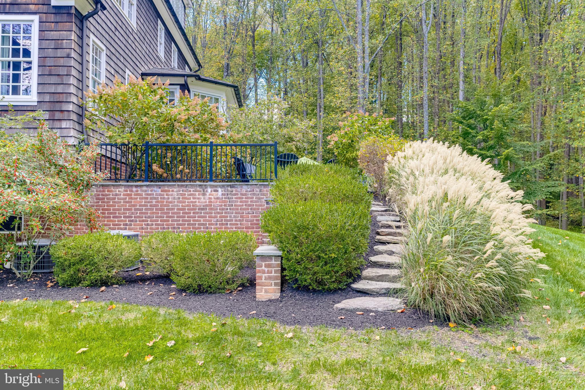 EAGLES NEST ESTATES II - Residential