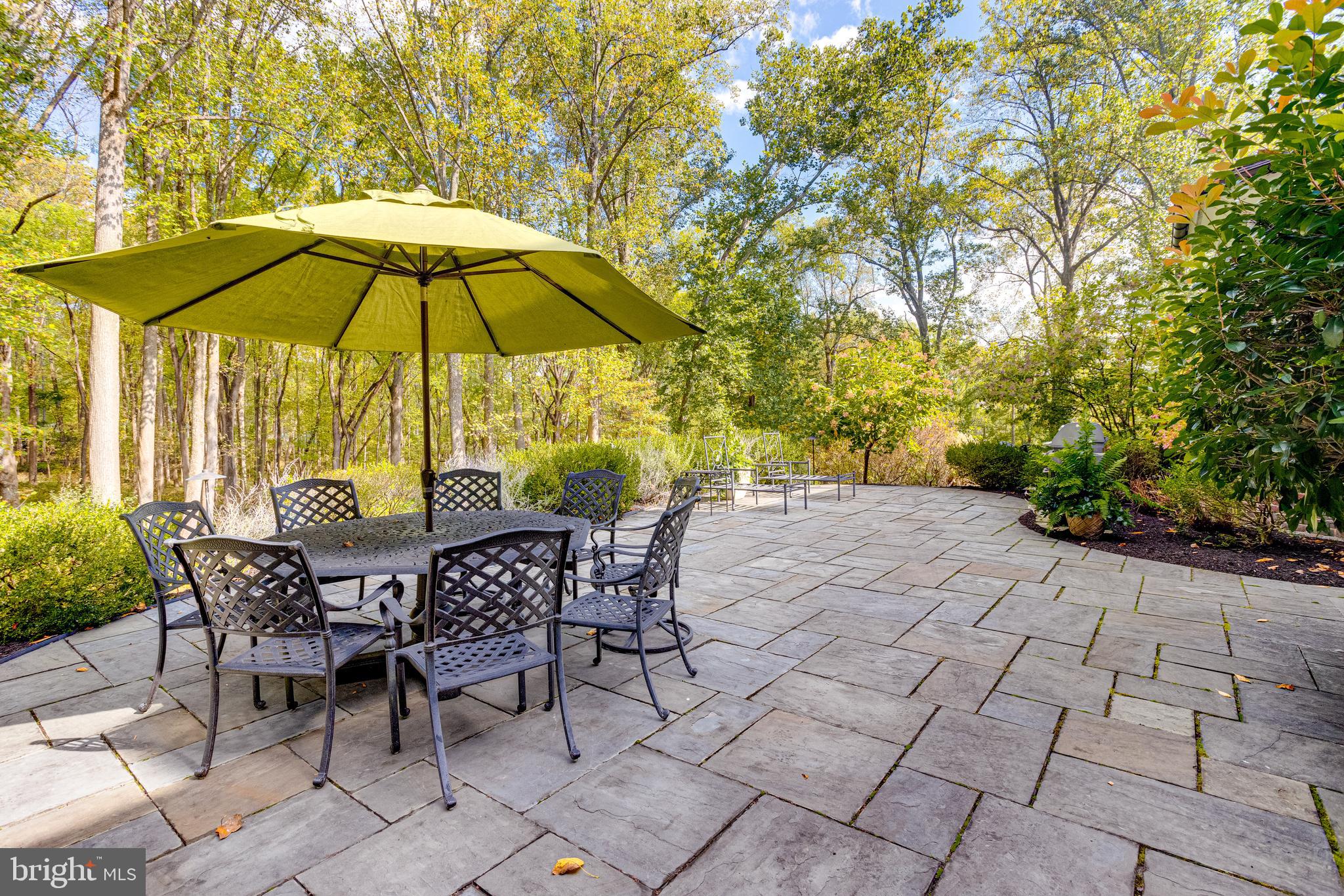 EAGLES NEST ESTATES II - Residential