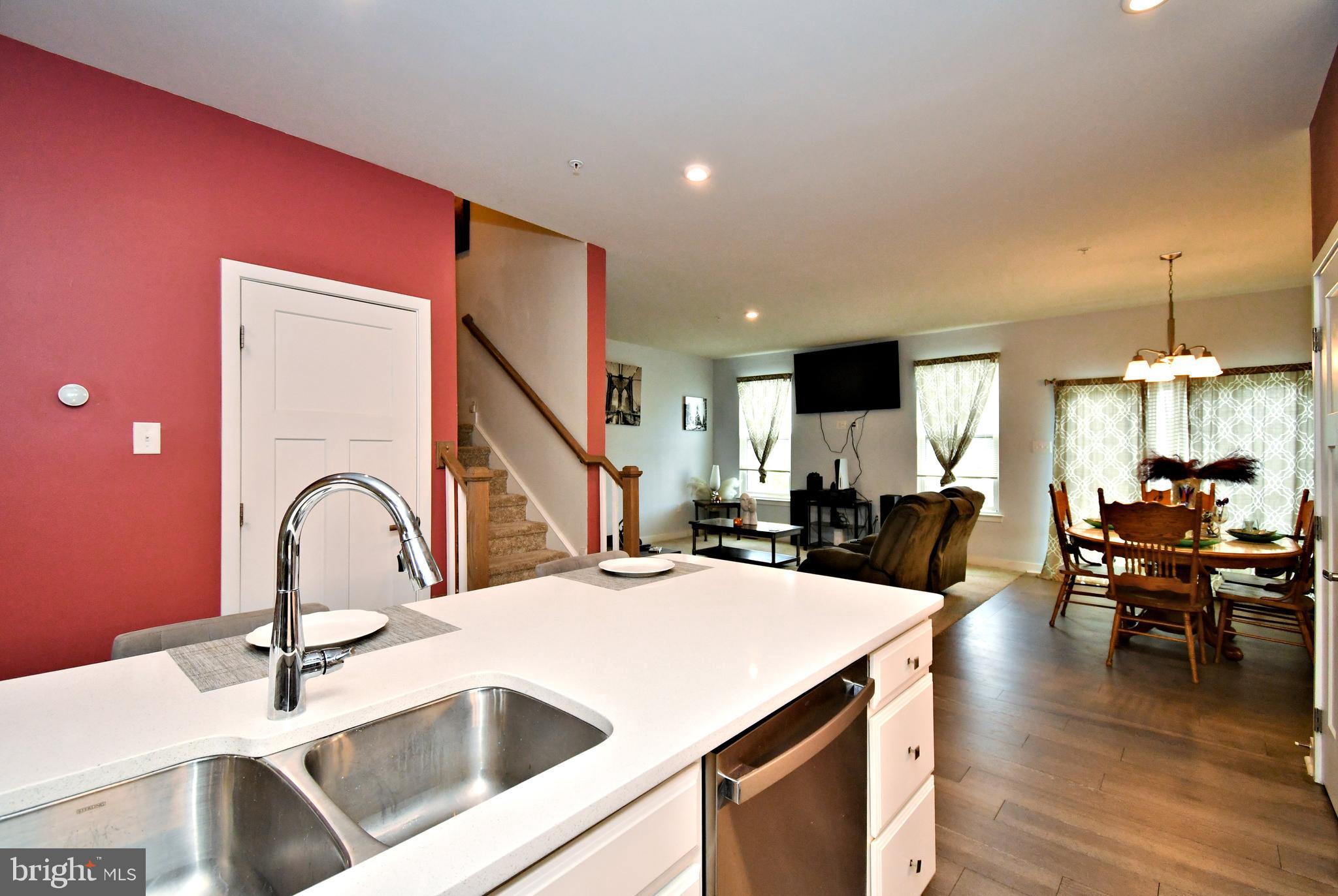 ASHBOURNE MEADOWS - Residential