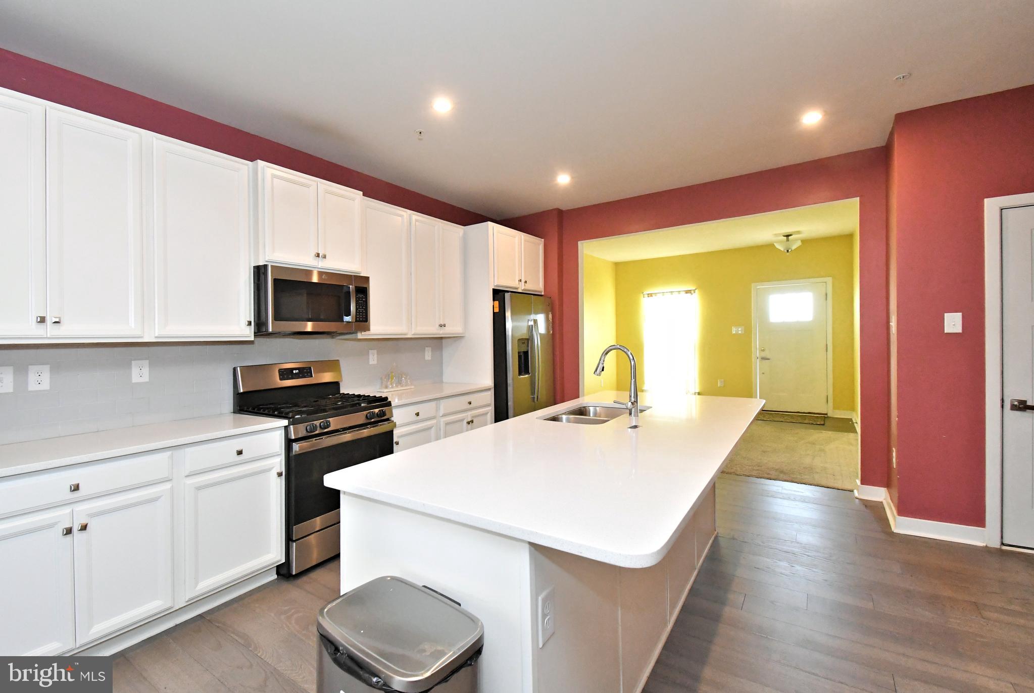 ASHBOURNE MEADOWS - Residential