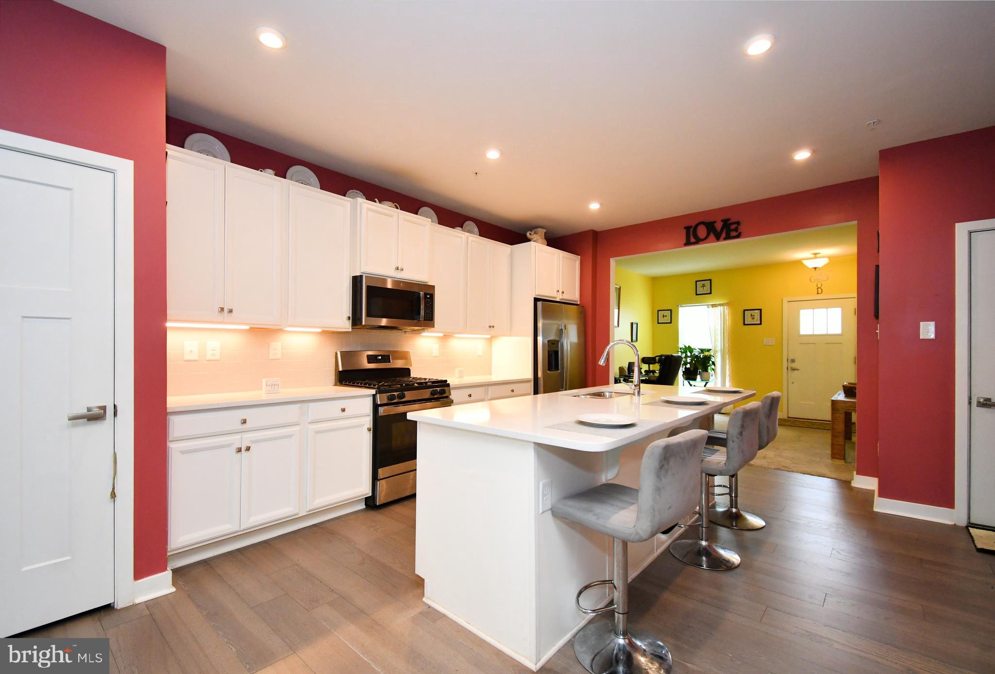 ASHBOURNE MEADOWS - Residential