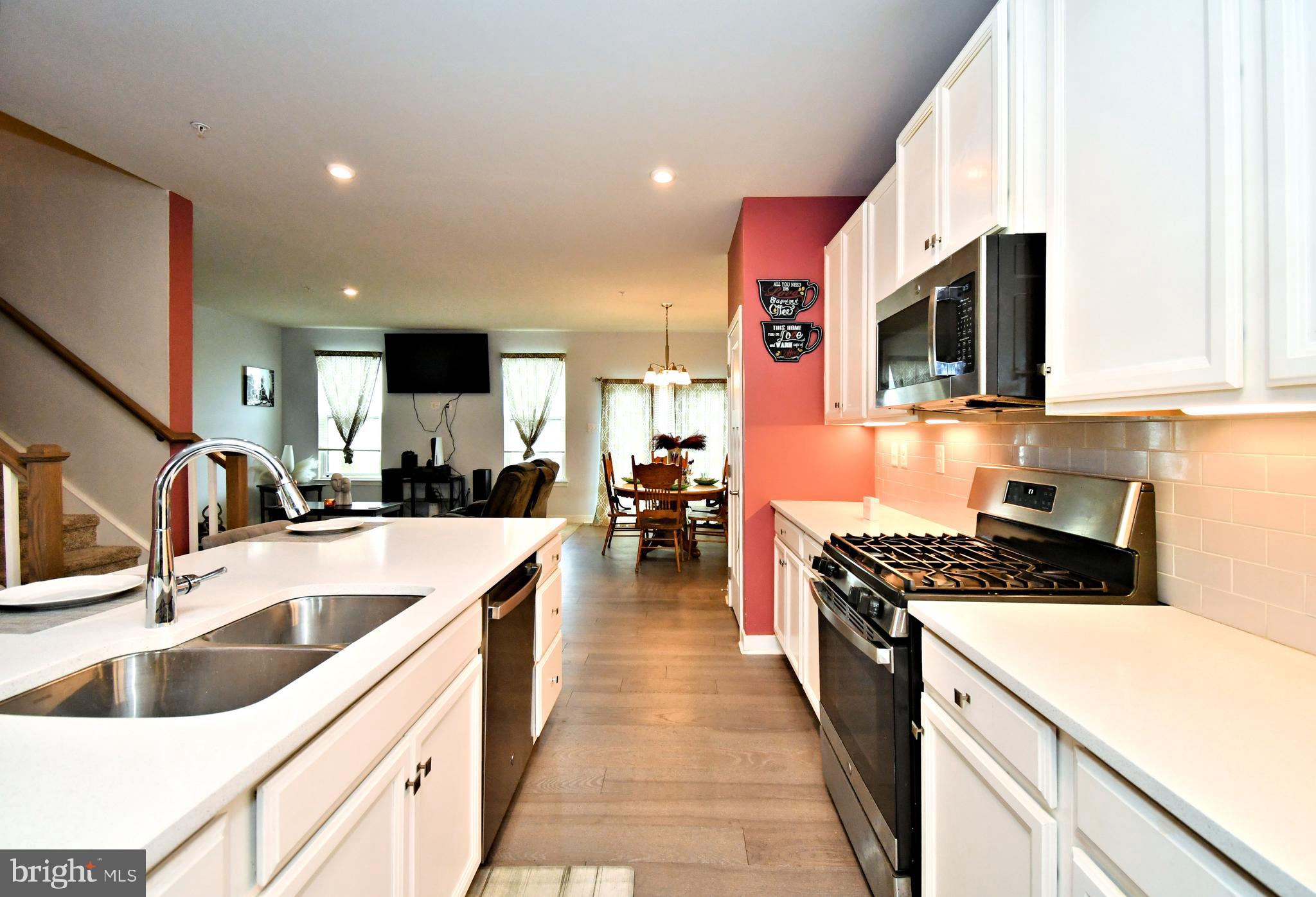 ASHBOURNE MEADOWS - Residential