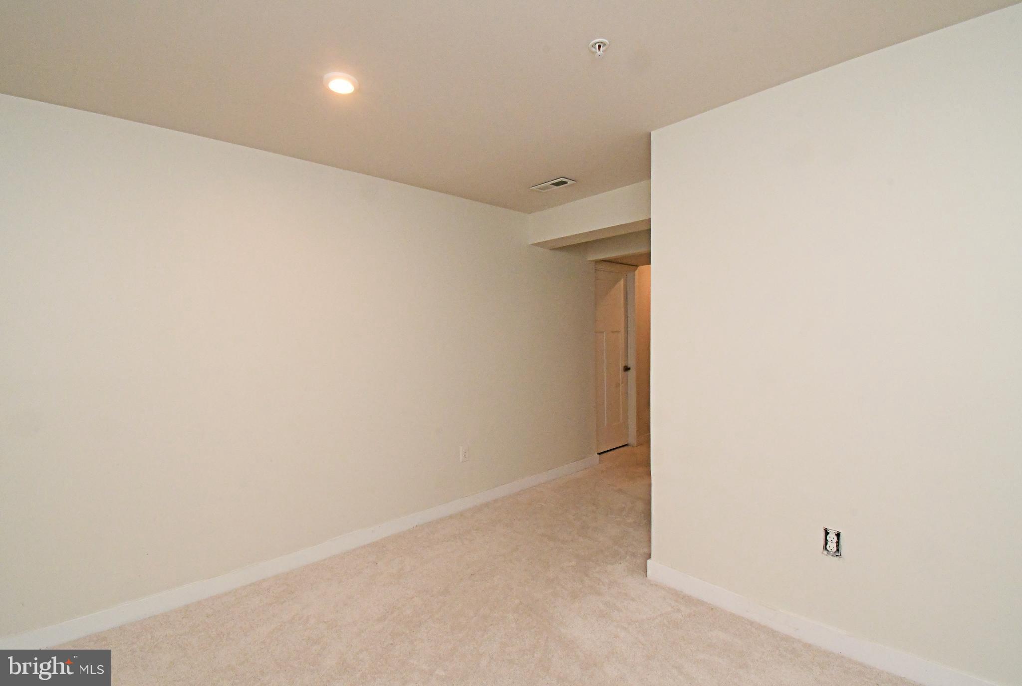 ASHBOURNE MEADOWS - Residential