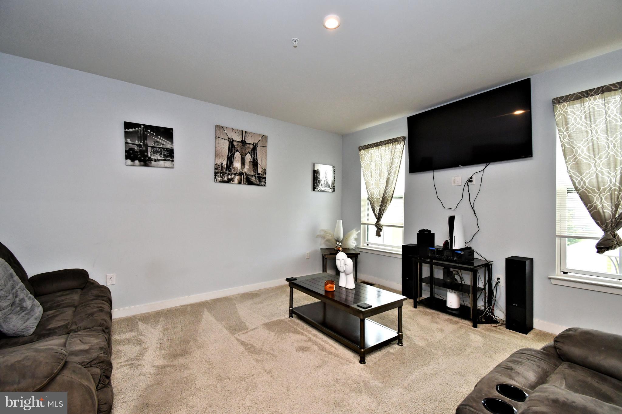 ASHBOURNE MEADOWS - Residential