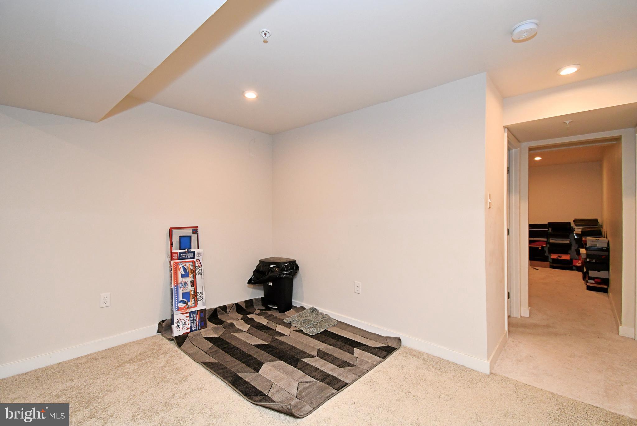 ASHBOURNE MEADOWS - Residential