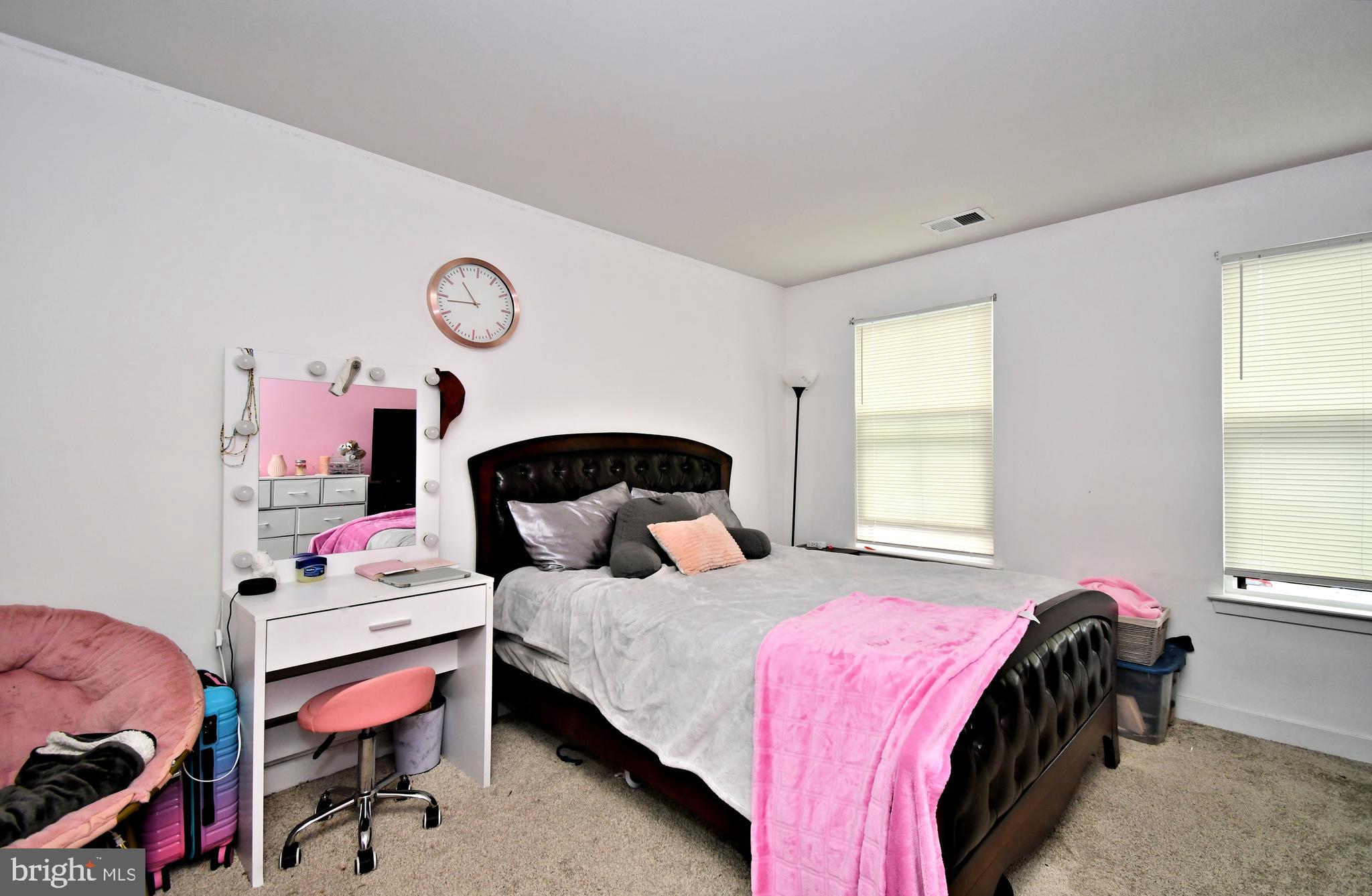 ASHBOURNE MEADOWS - Residential