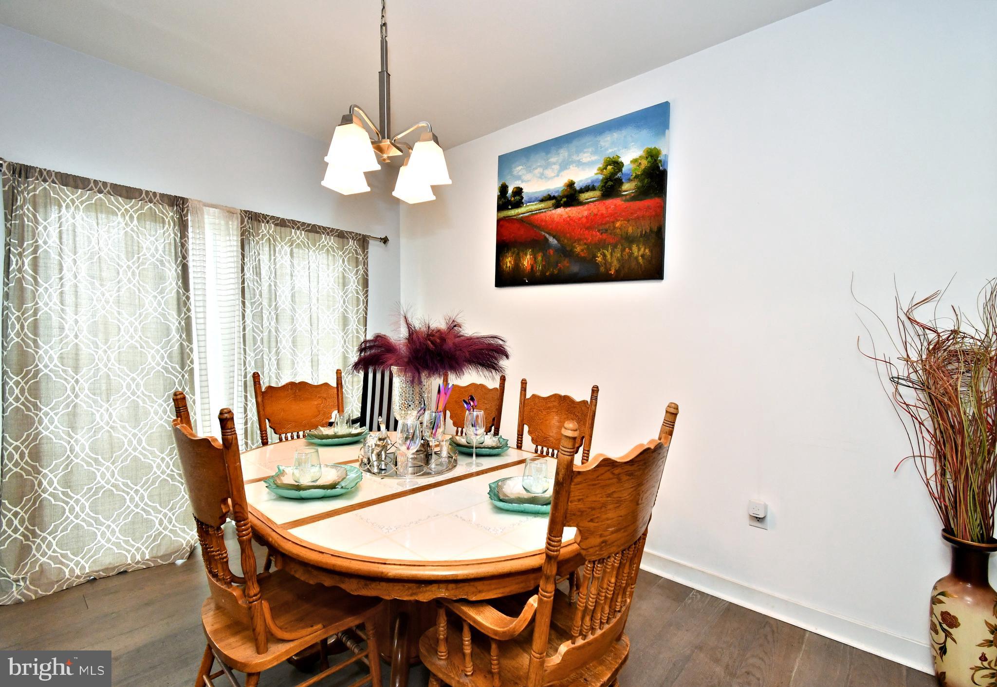 ASHBOURNE MEADOWS - Residential