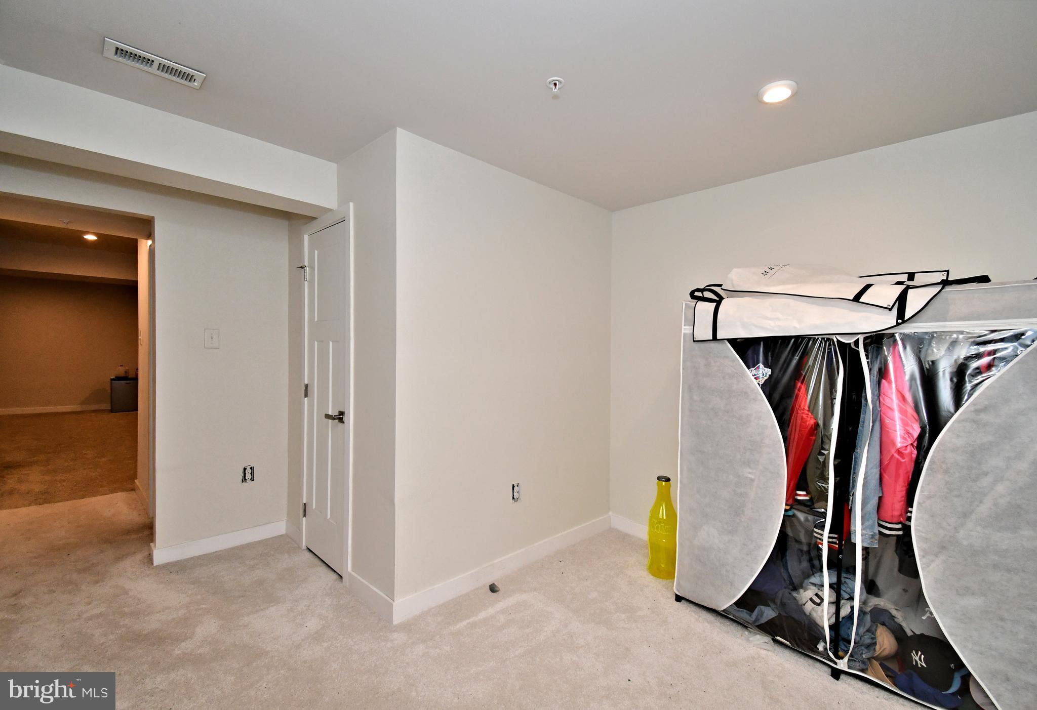 ASHBOURNE MEADOWS - Residential