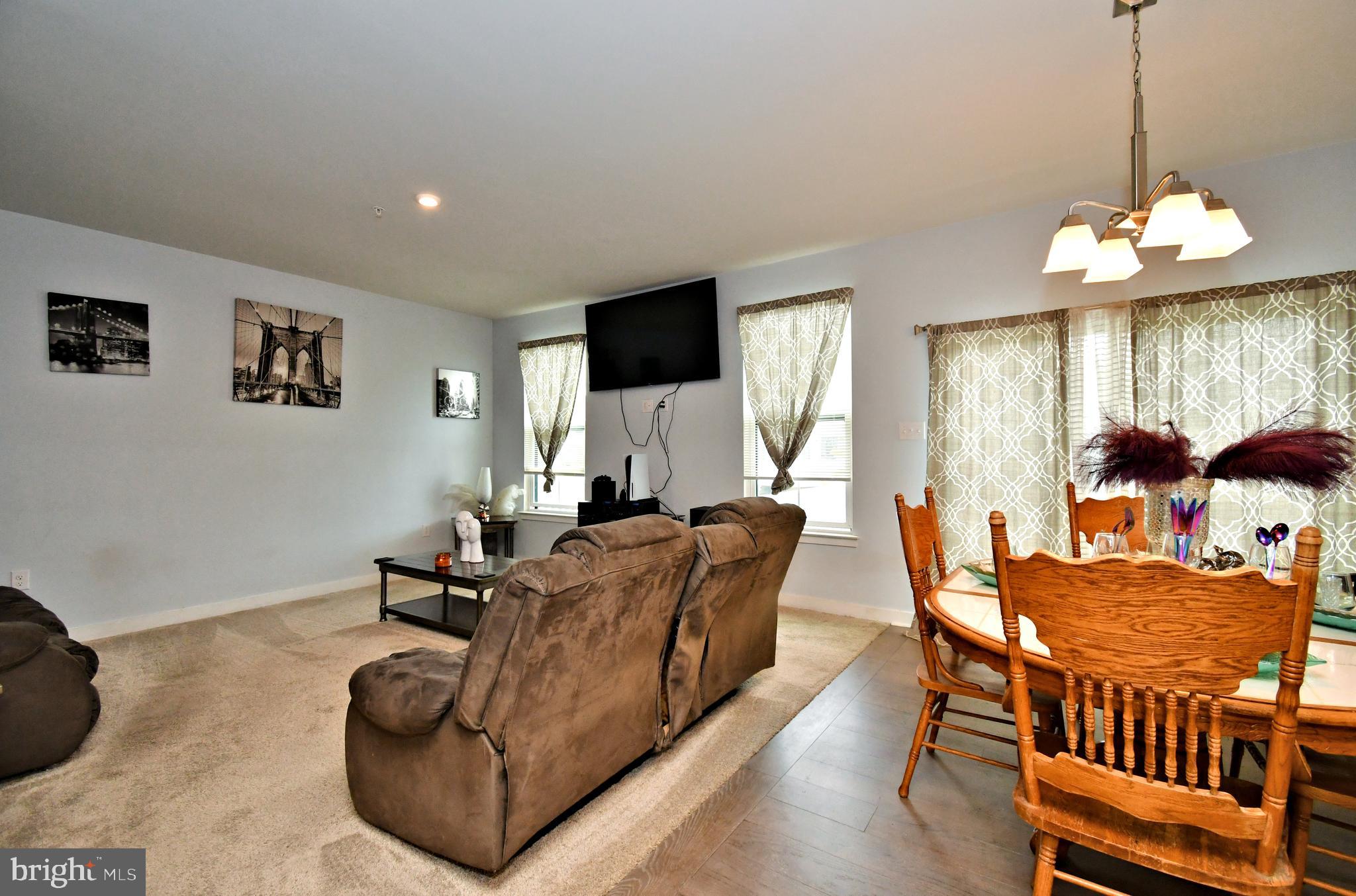 ASHBOURNE MEADOWS - Residential