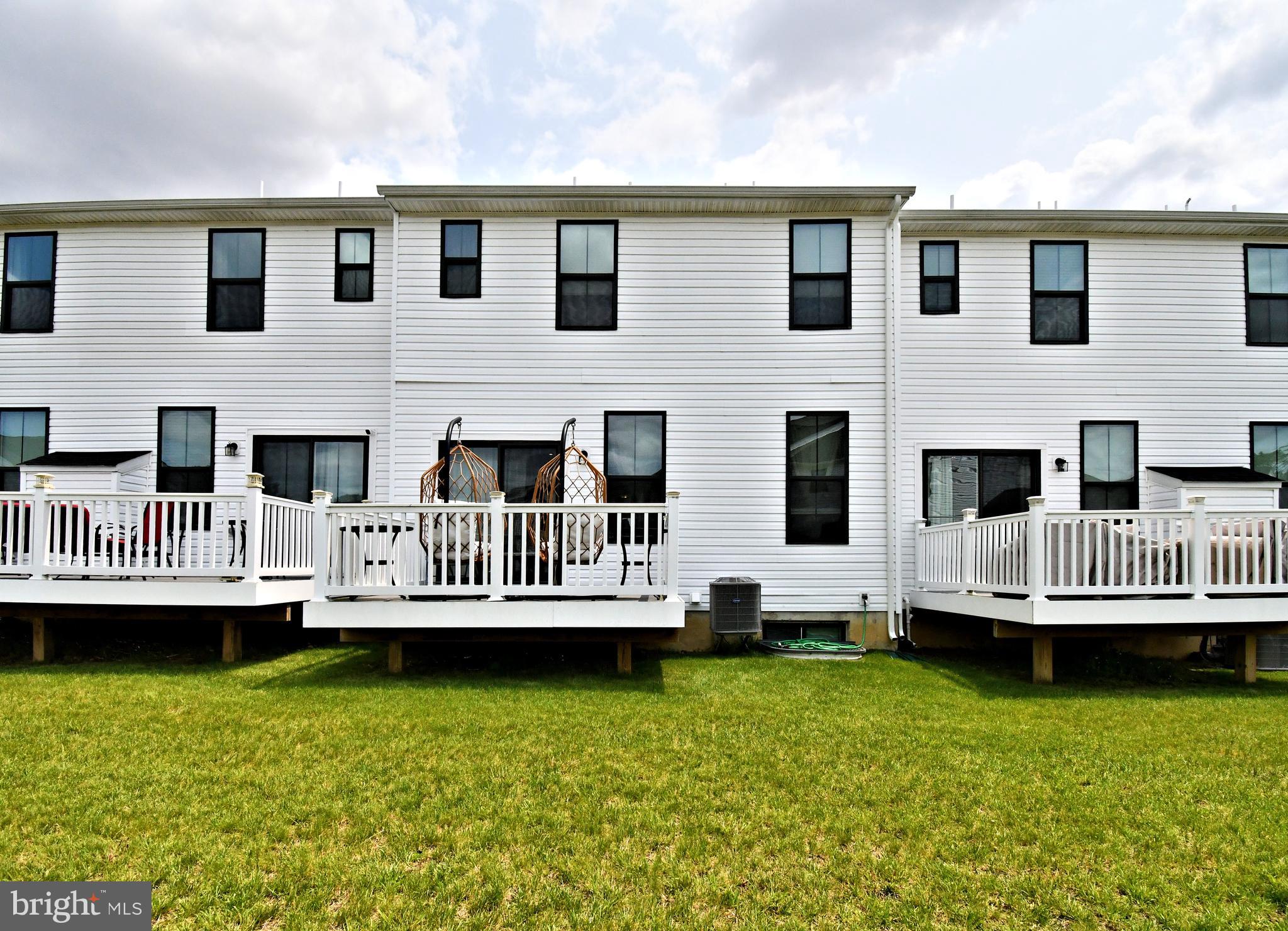 ASHBOURNE MEADOWS - Residential