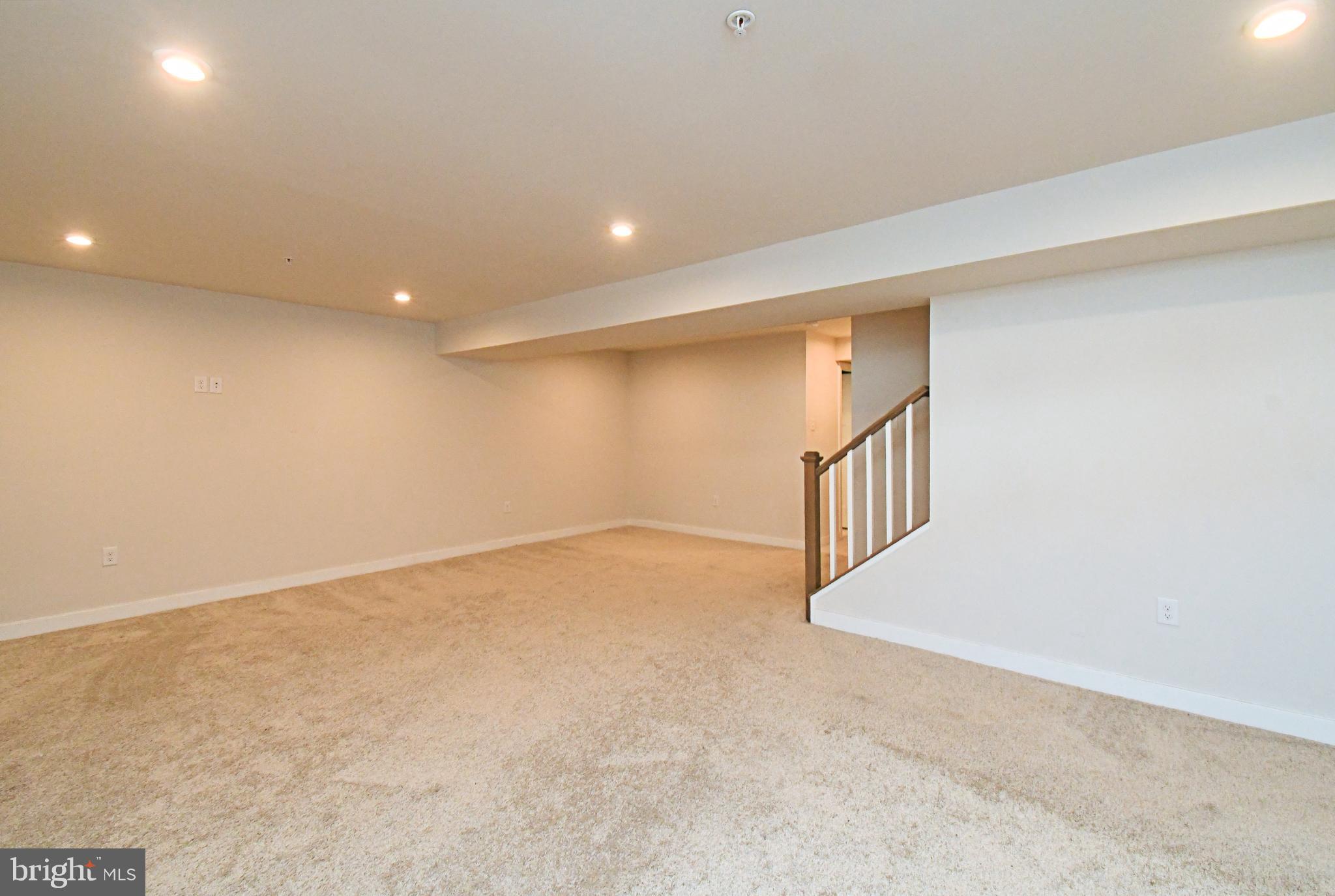 ASHBOURNE MEADOWS - Residential