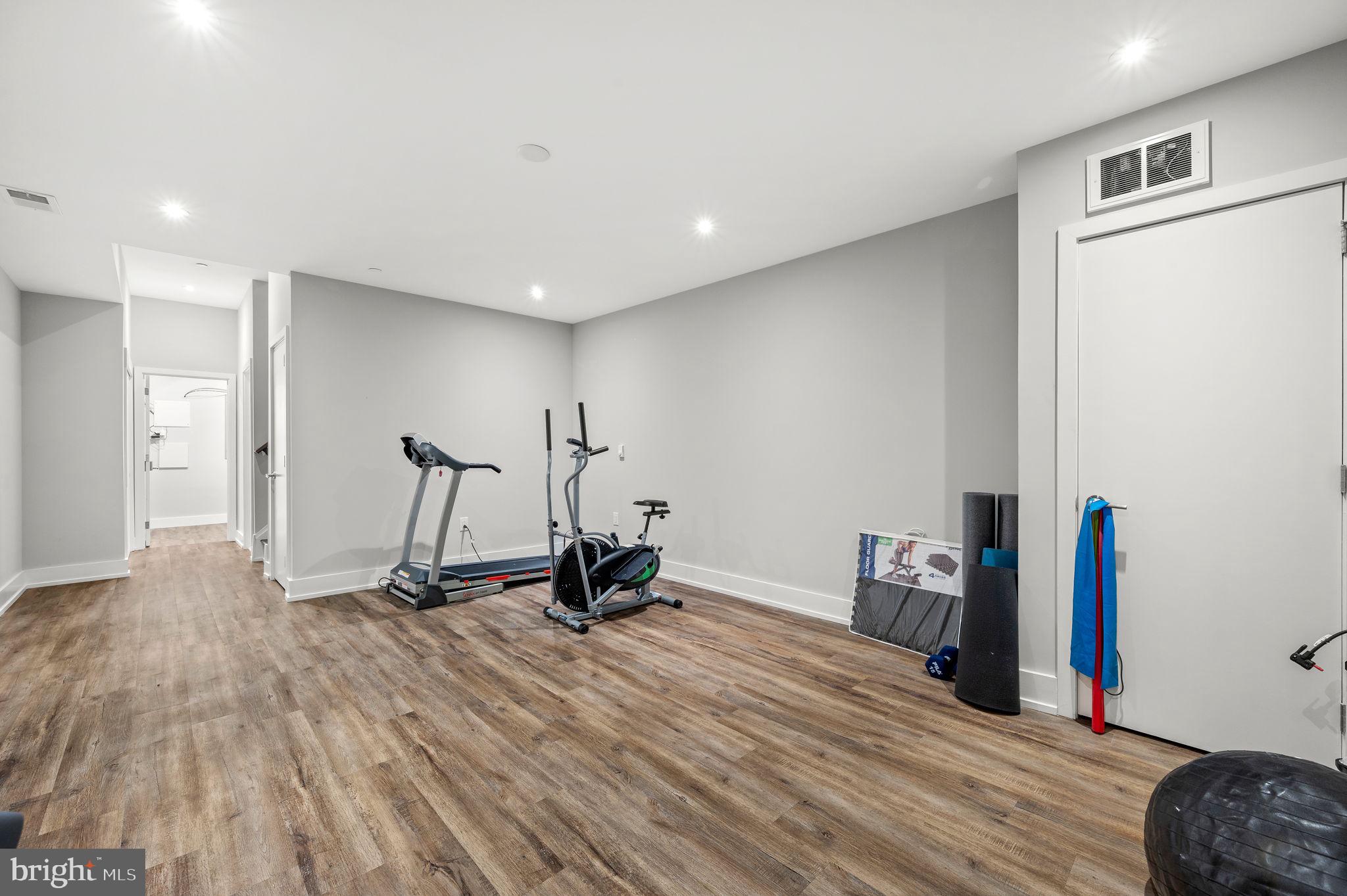 NORTHERN LIBERTIES - Residential Lease