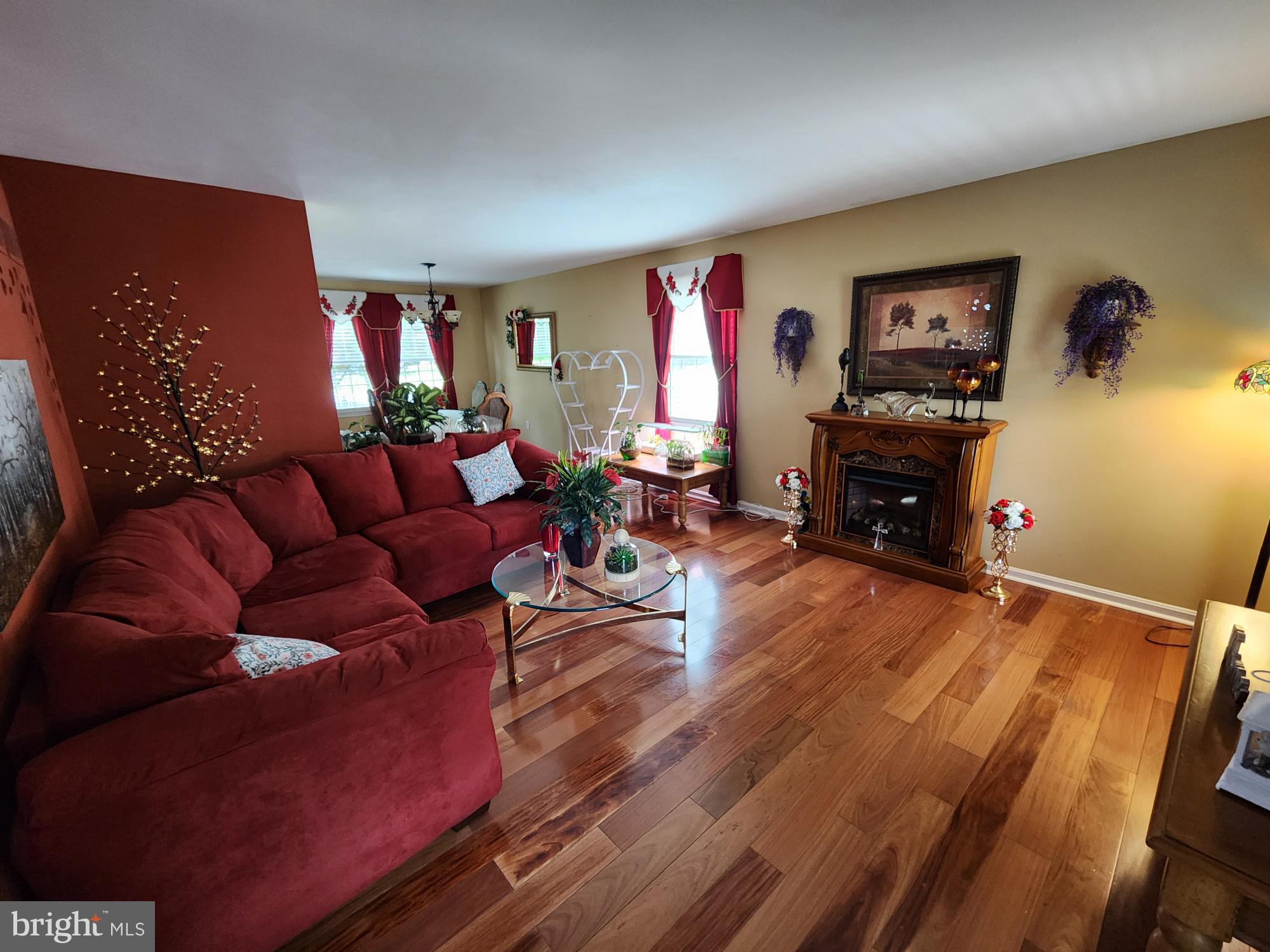 SPRING MILLS - Residential