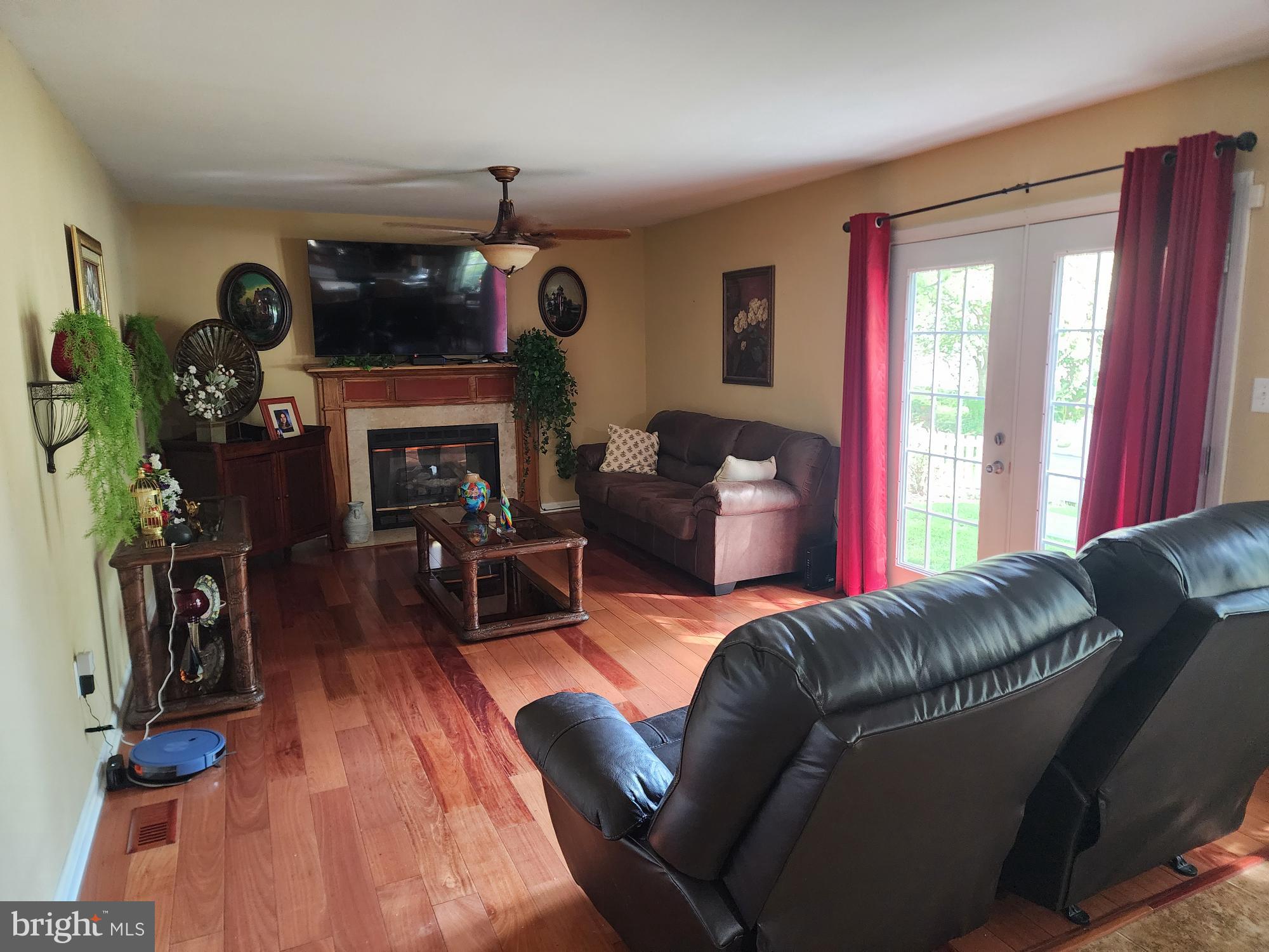 SPRING MILLS - Residential