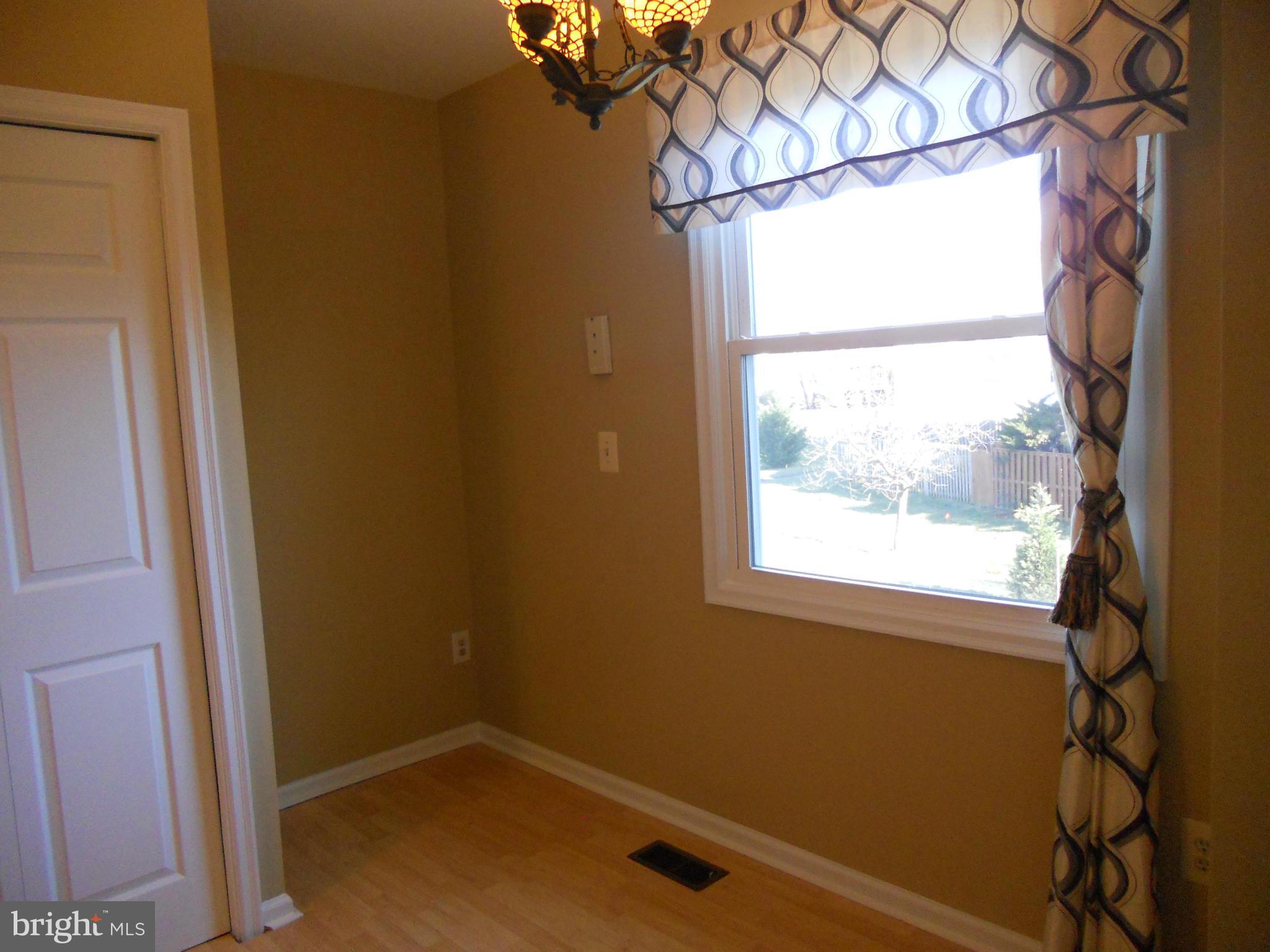 FOX CREEK - Residential