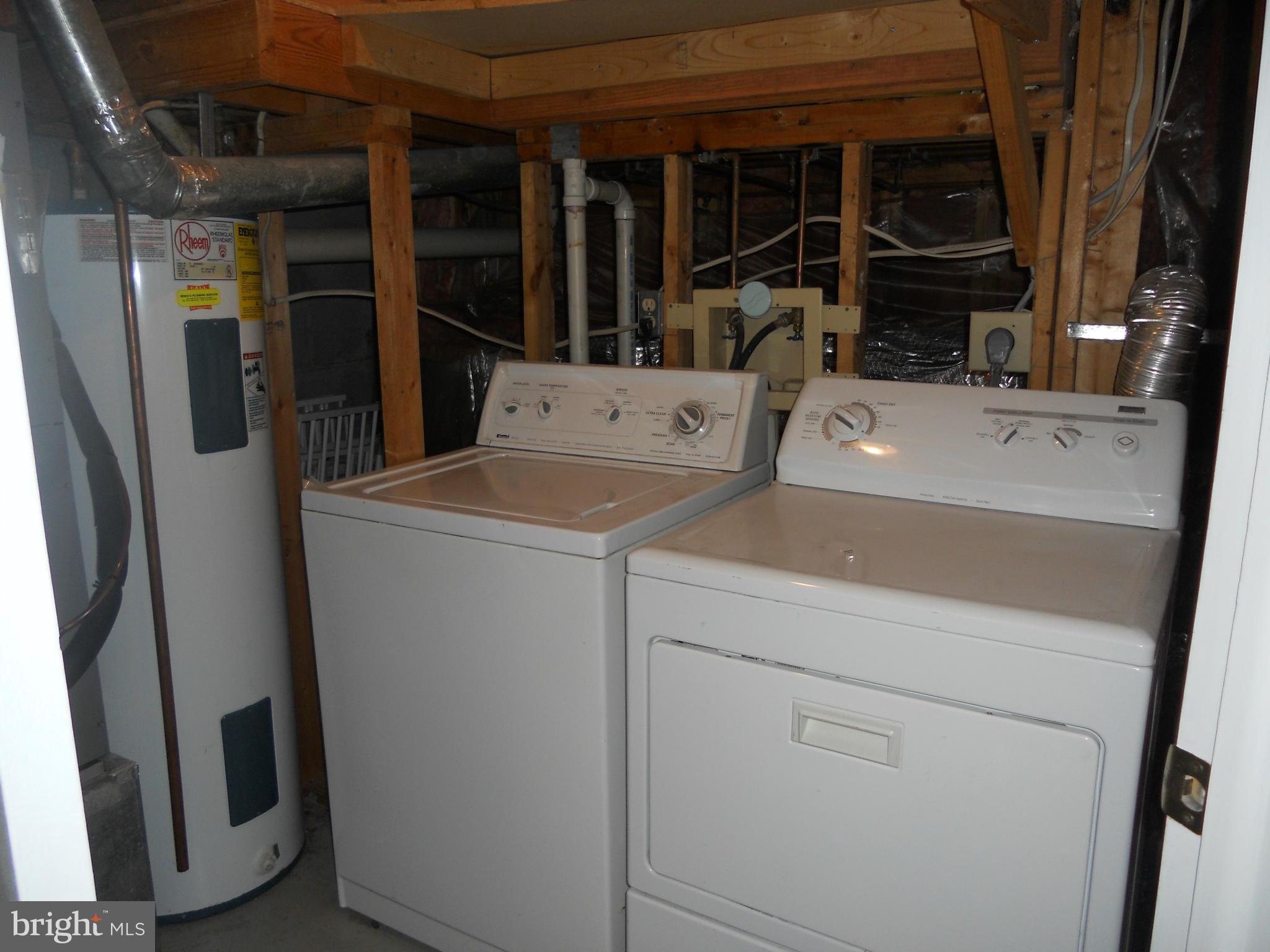 FOX CREEK - Residential