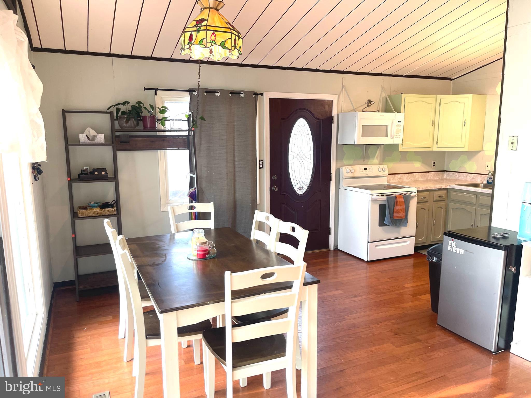 CHESAPEAKE RANCH ESTATES - Residential