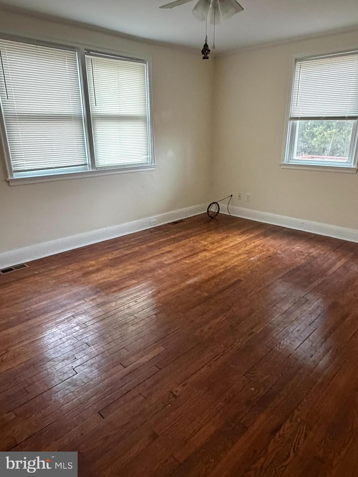 OVERLEA - Residential Lease