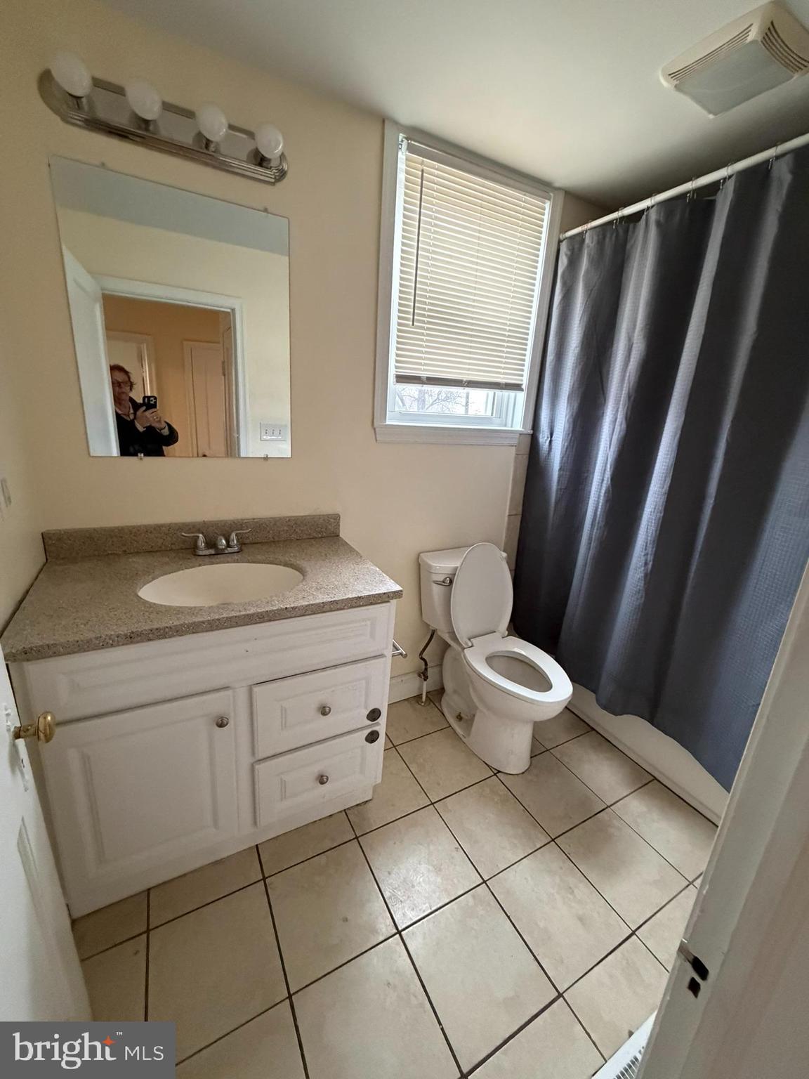 OVERLEA - Residential Lease