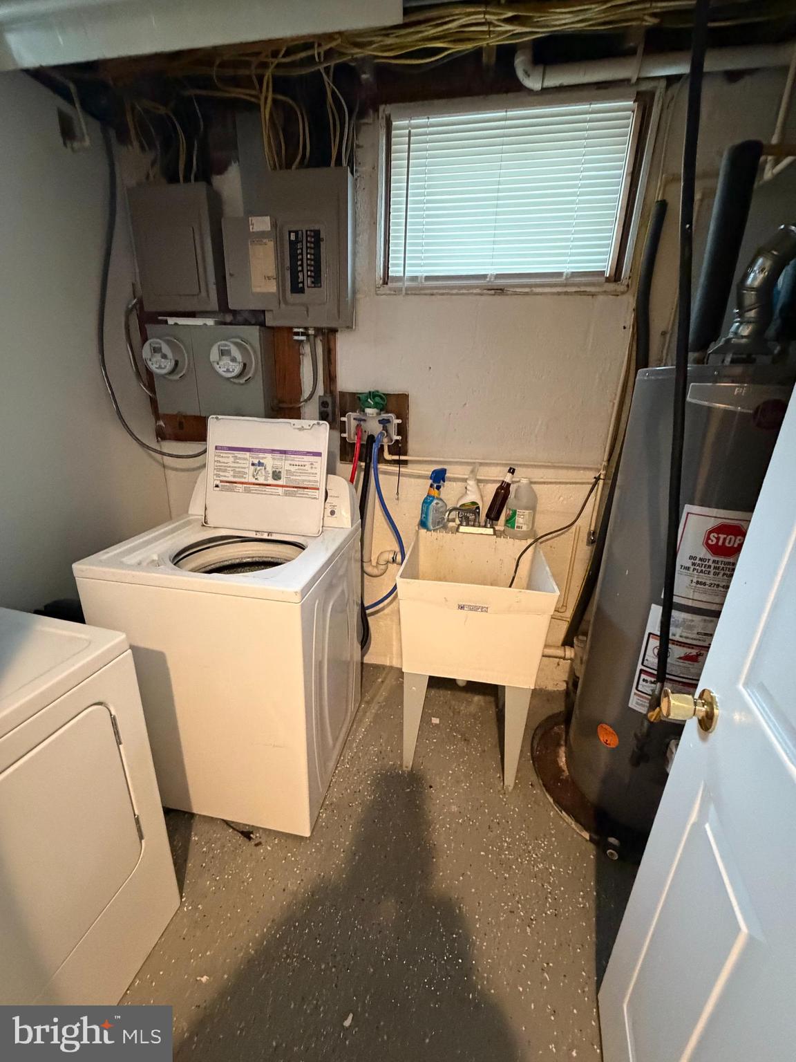 OVERLEA - Residential Lease