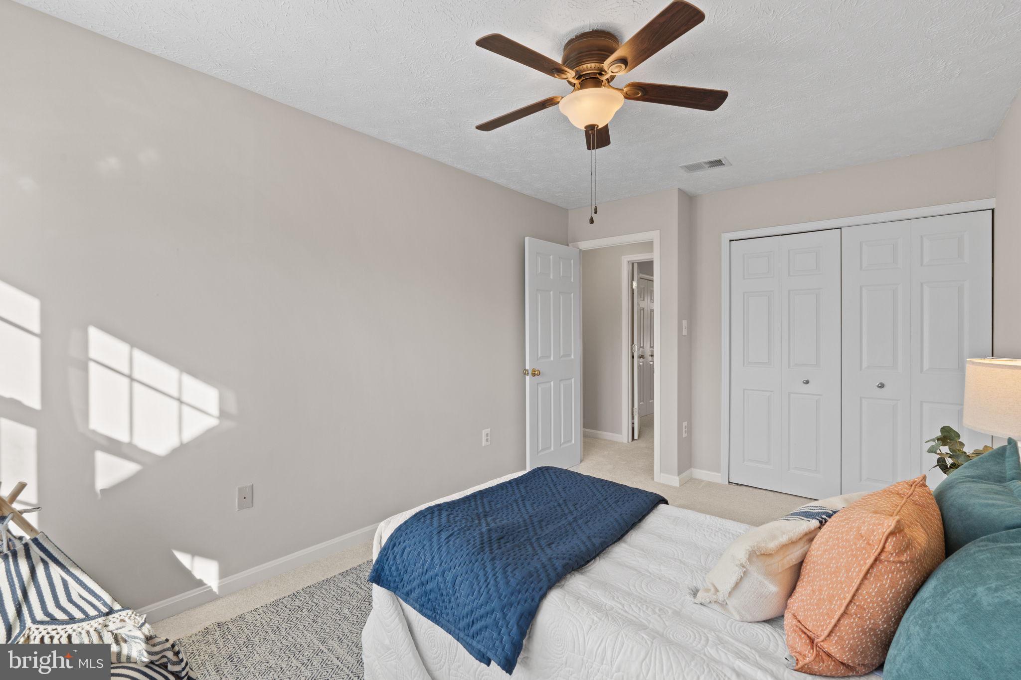 MONTCLAIR - Residential