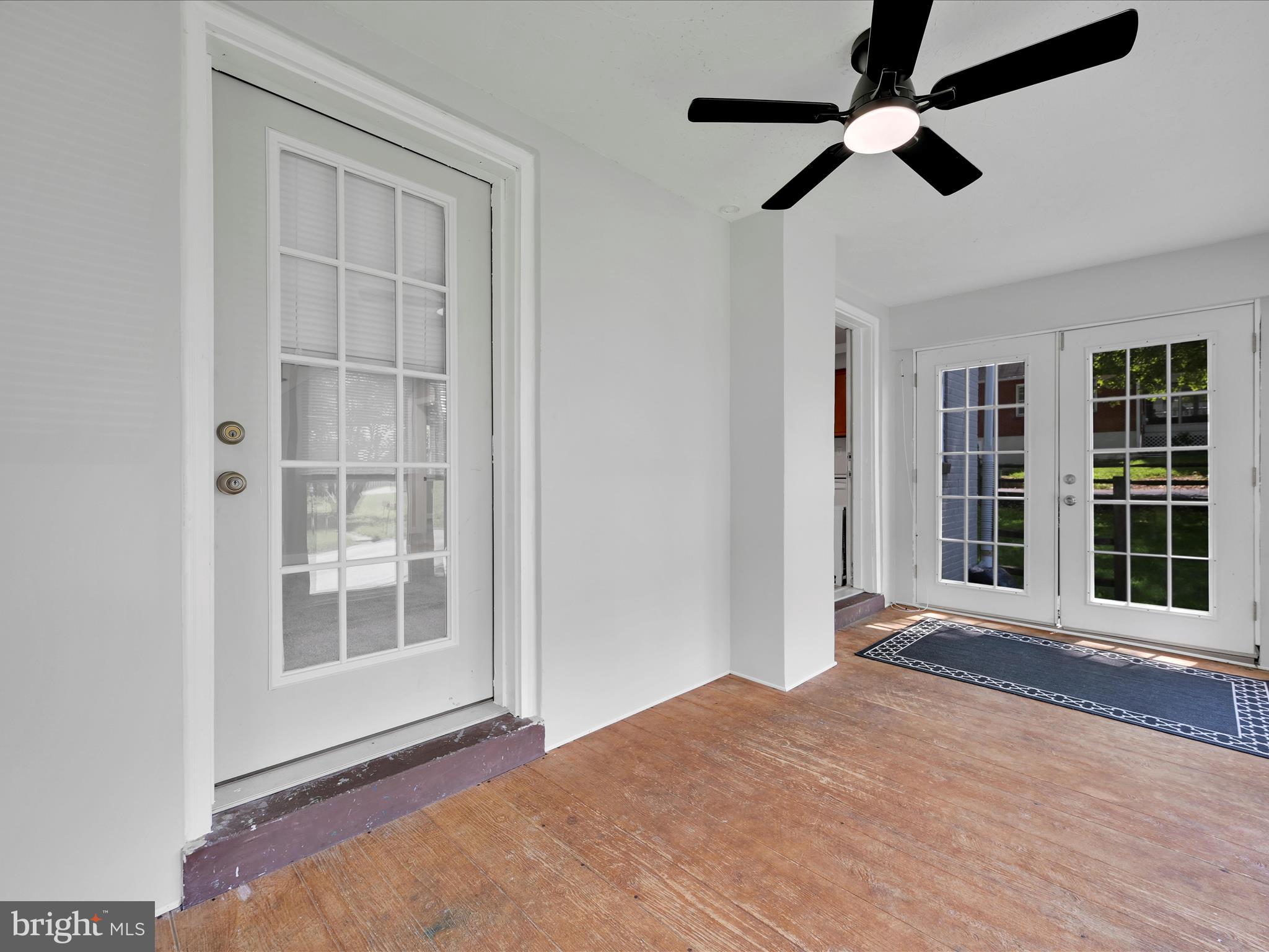 109 HILLSIDE STREET