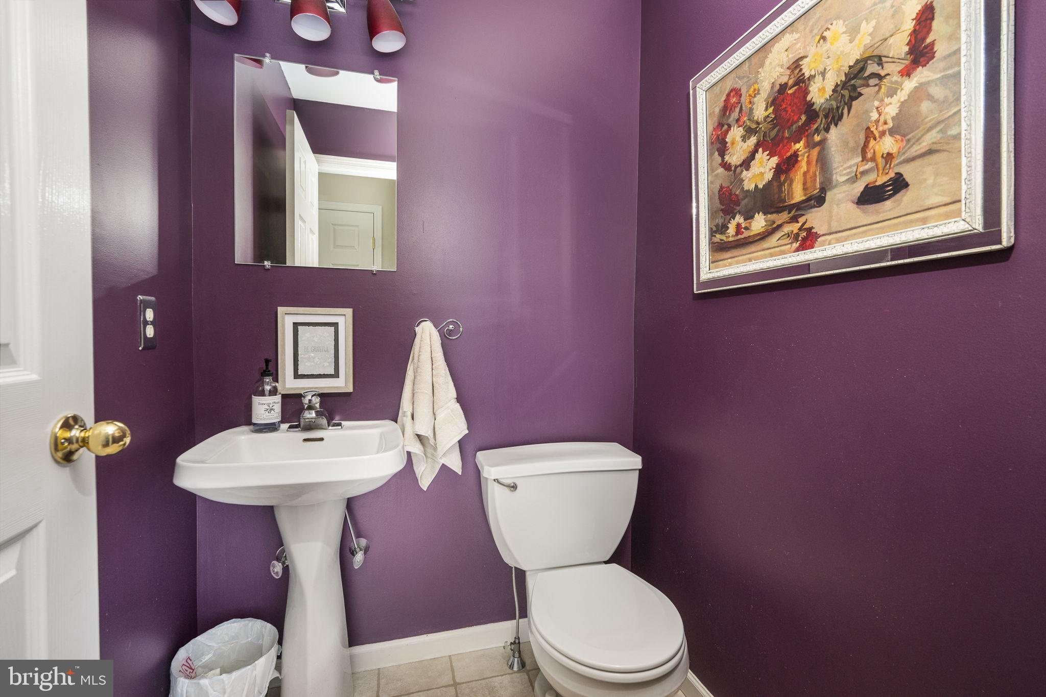 NEWPORT SQUARE - Residential