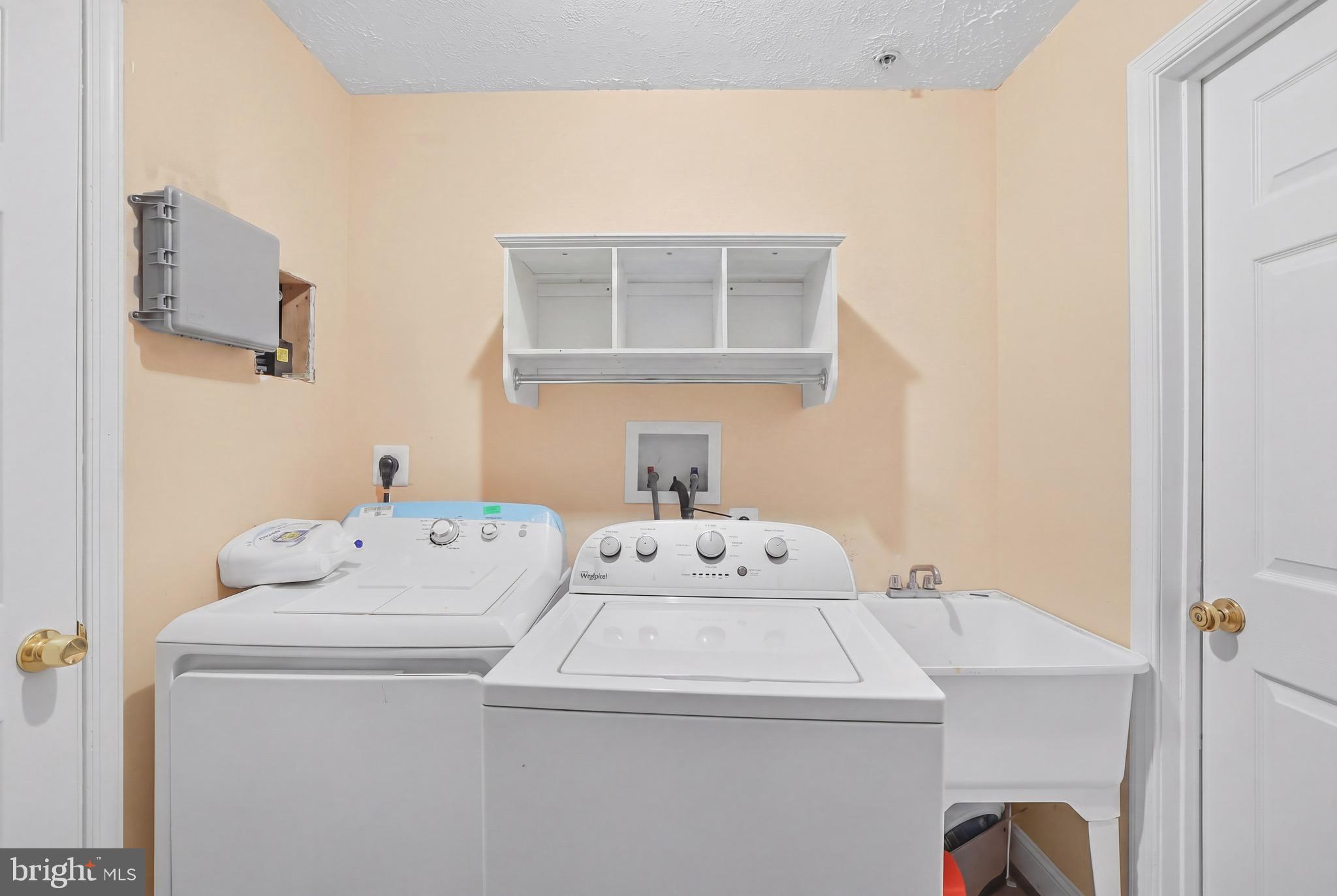 BEWLEY ESTATES - Residential