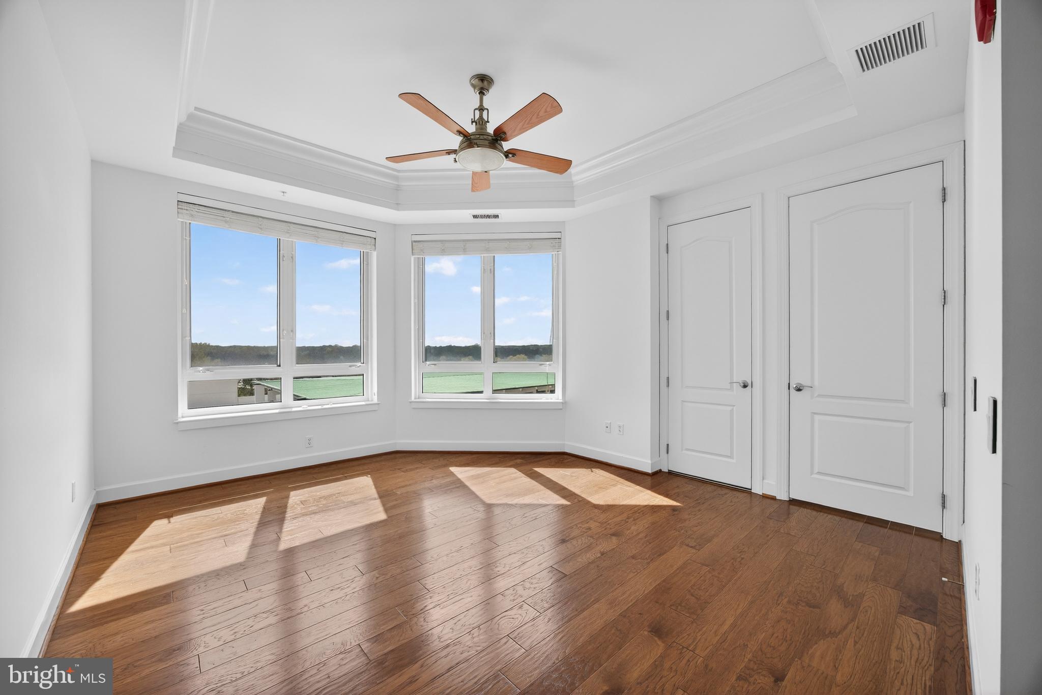 ANNAPOLIS TOWNE CENTRE - Residential