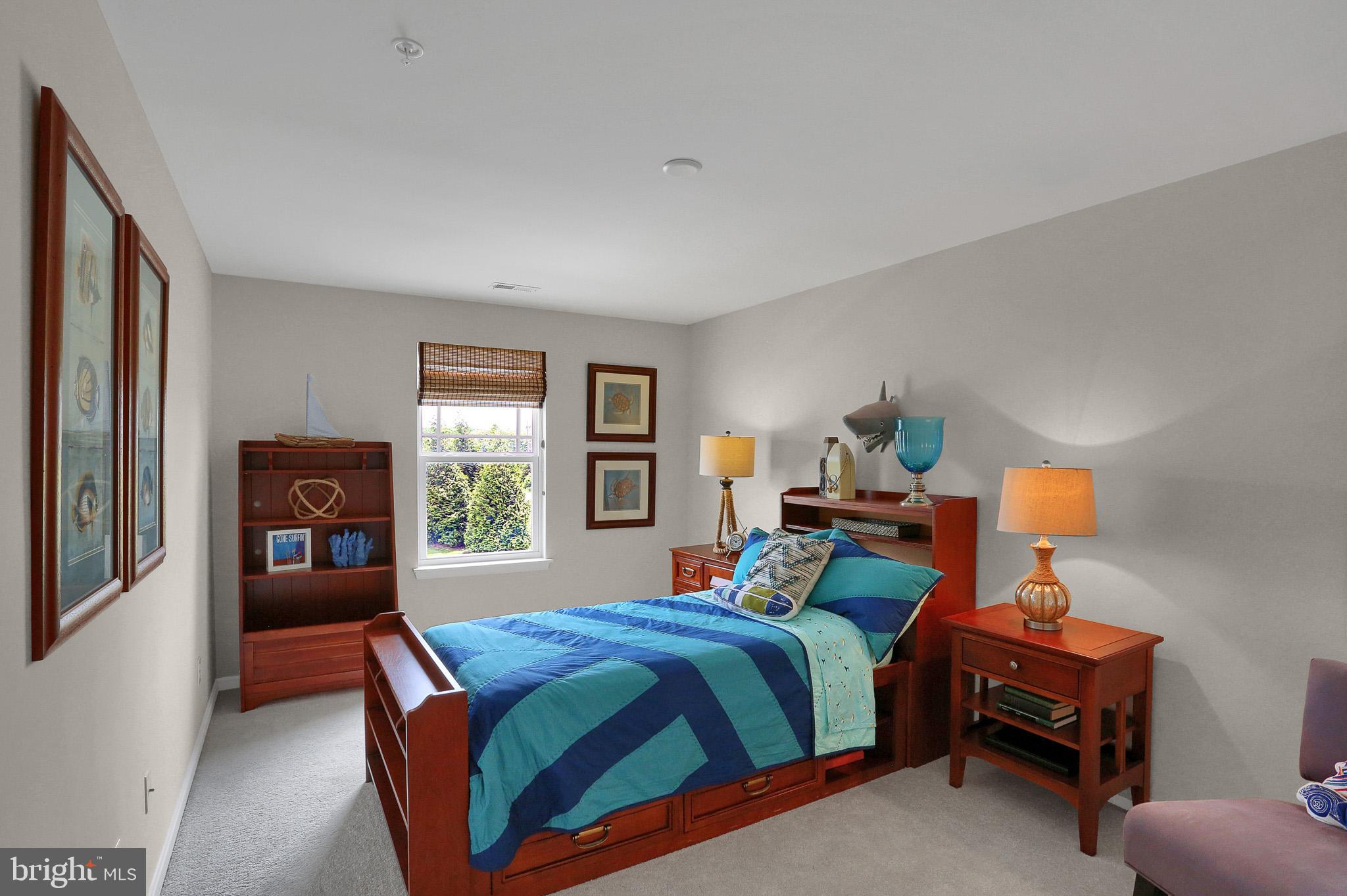 LAKEWOOD - Residential