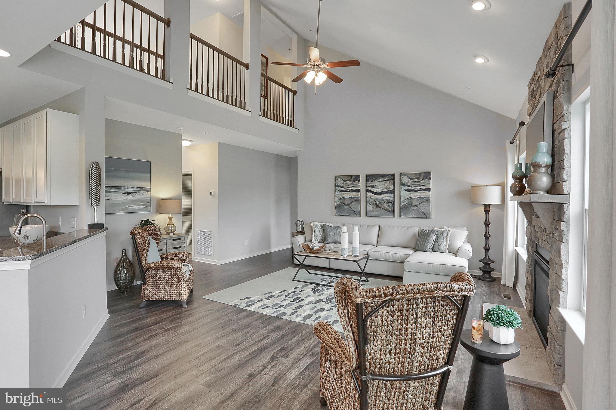 LAKEWOOD - Residential