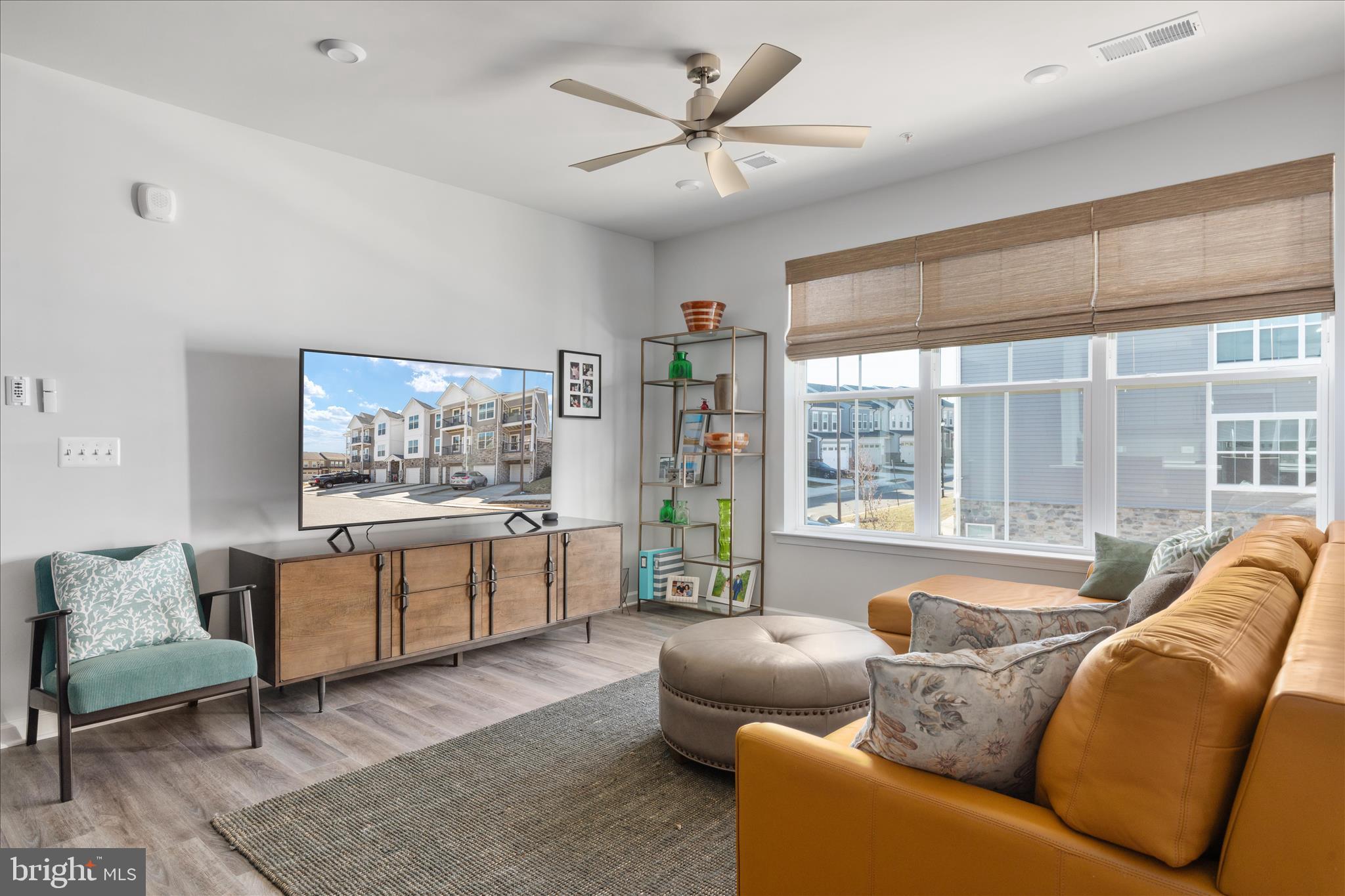 EMBREY MILL - Residential