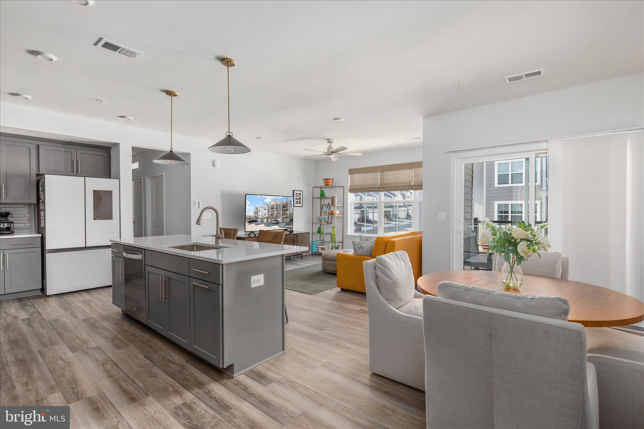 EMBREY MILL - Residential