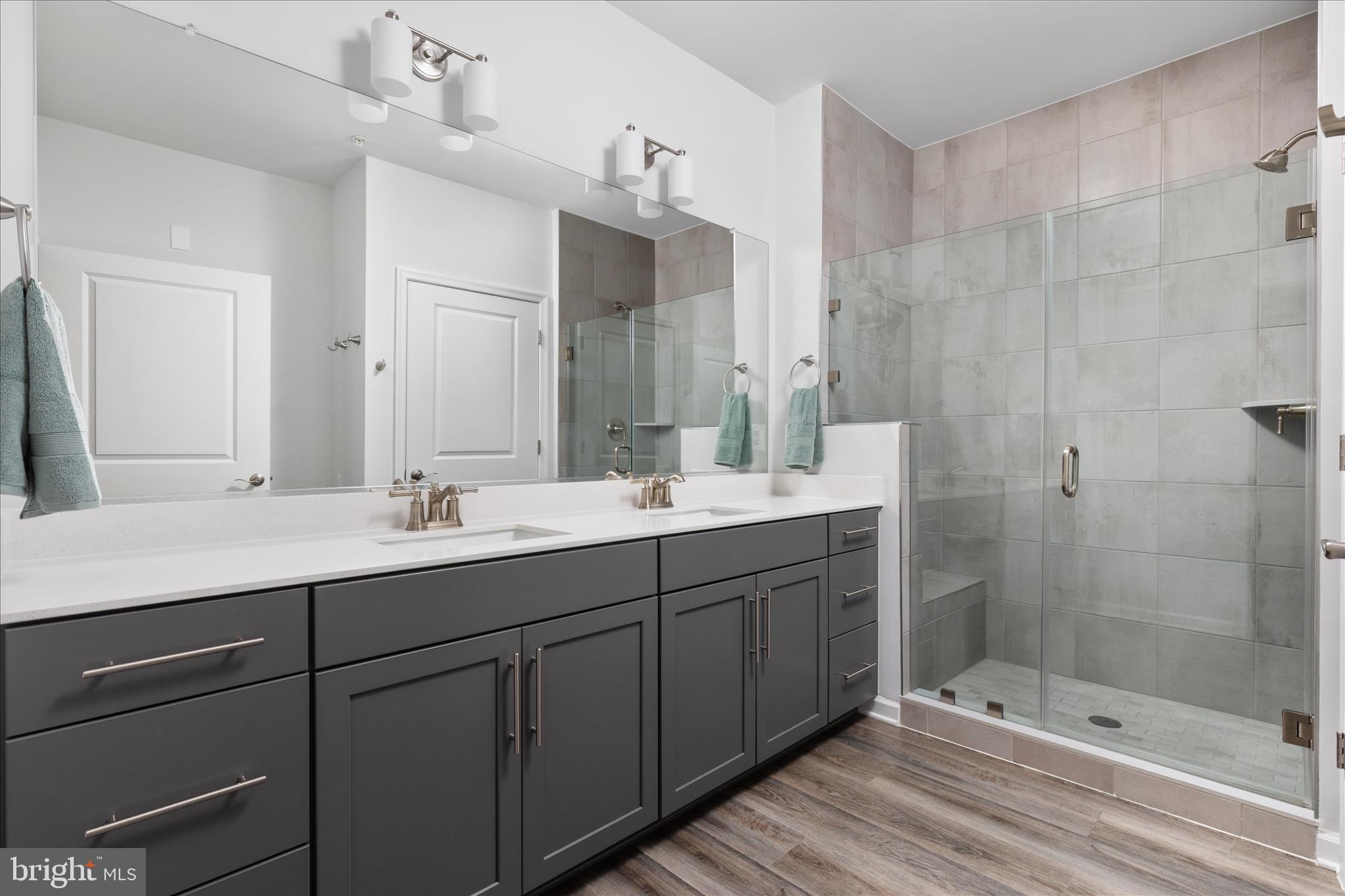 EMBREY MILL - Residential