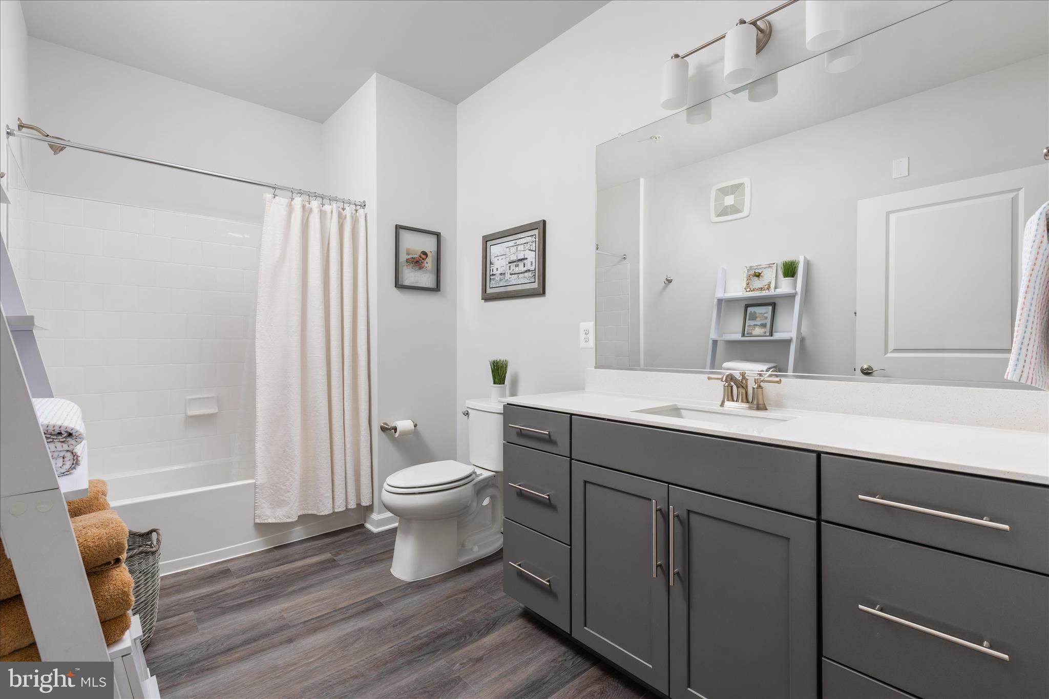 EMBREY MILL - Residential