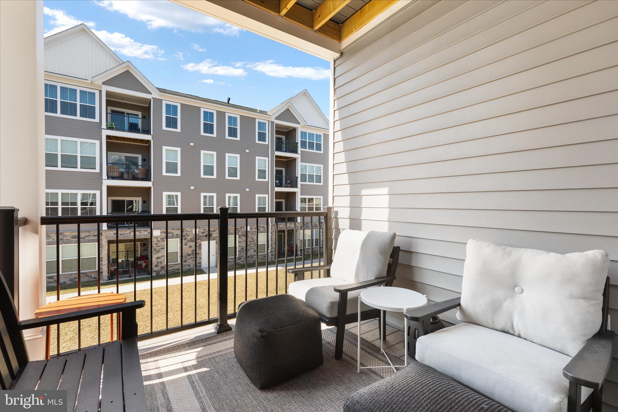 EMBREY MILL - Residential