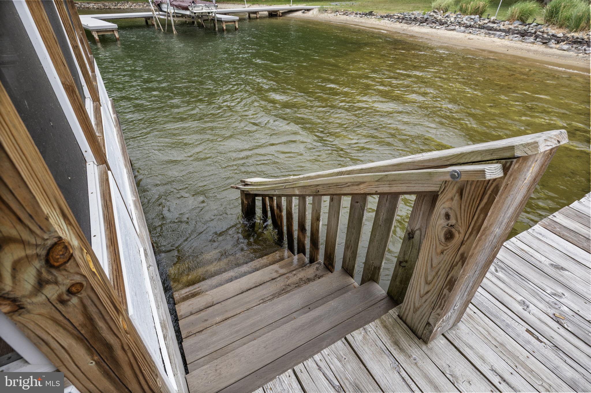THE VILLAGE AT LAKE ANNA - Residential