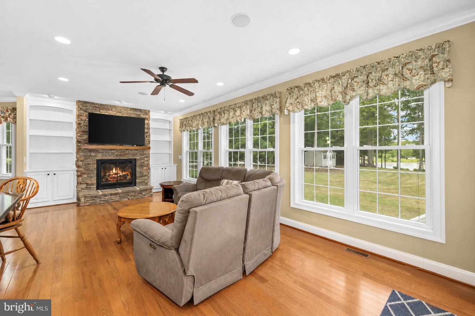 THE VILLAGE AT LAKE ANNA - Residential