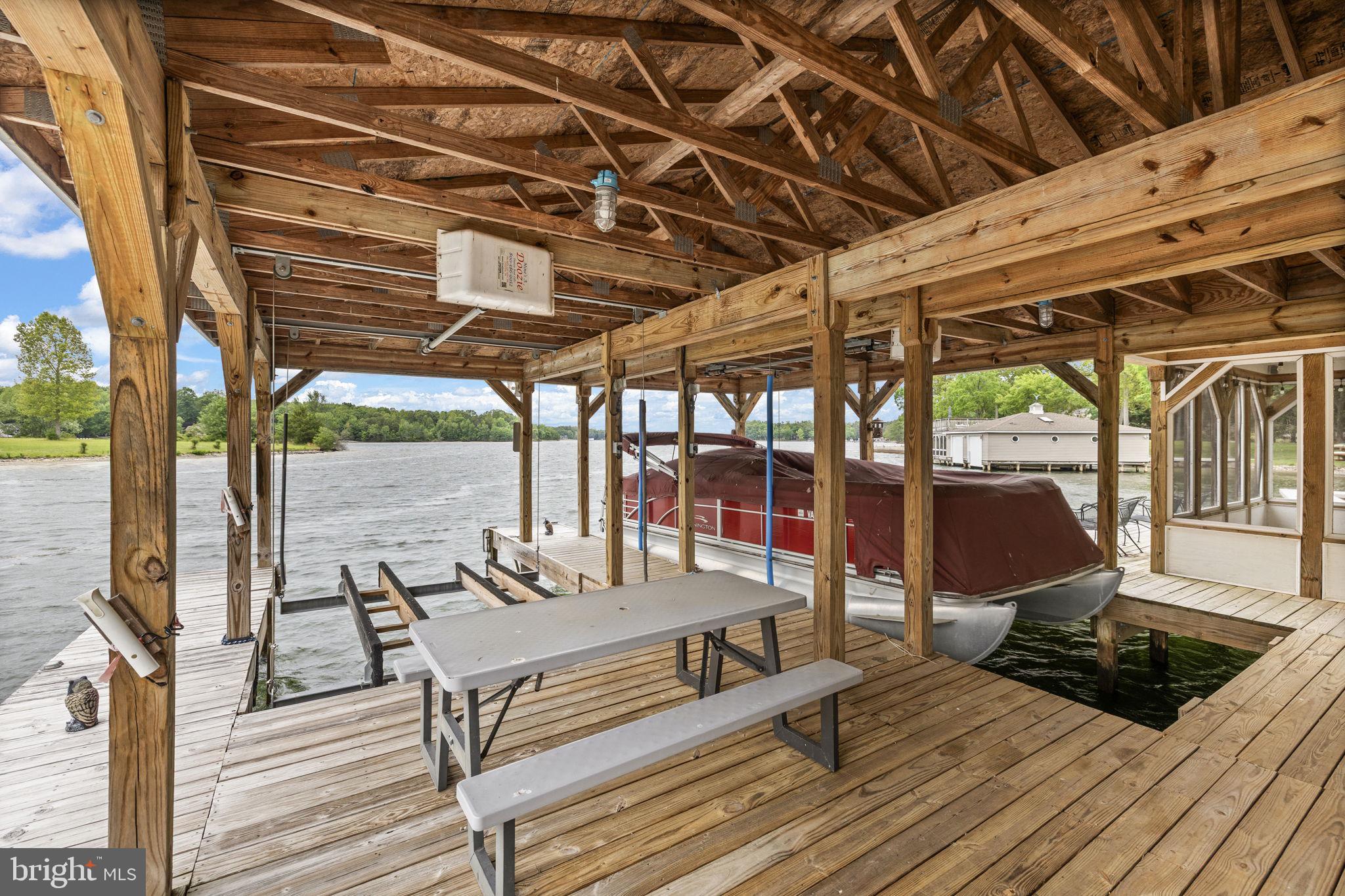 THE VILLAGE AT LAKE ANNA - Residential