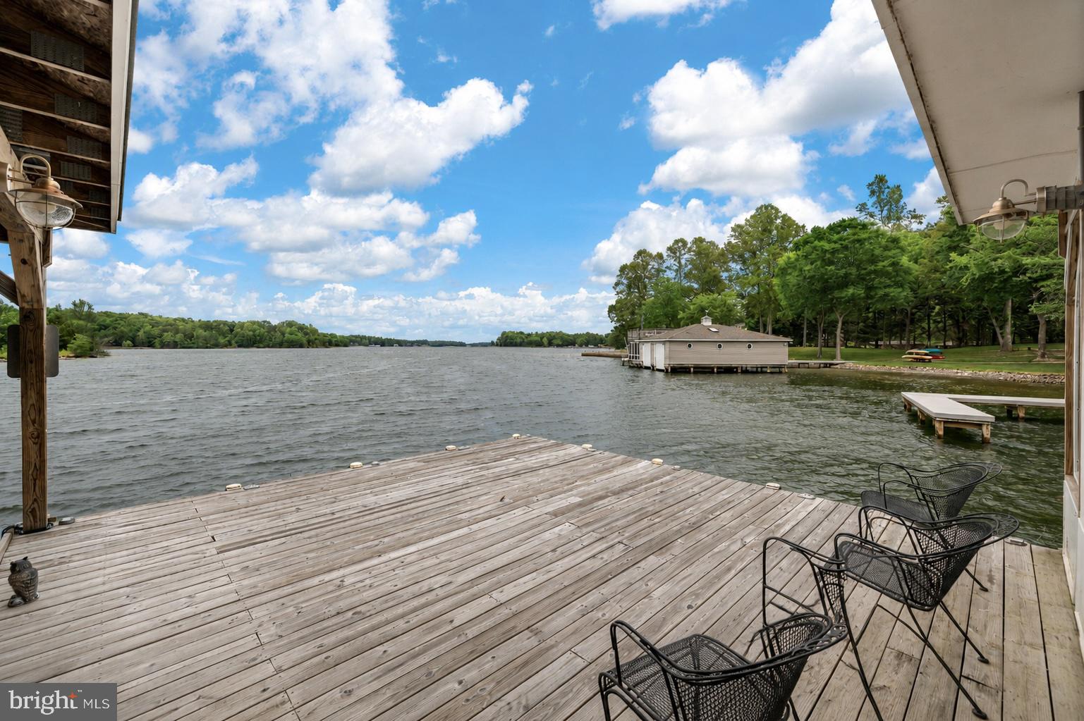THE VILLAGE AT LAKE ANNA - Residential
