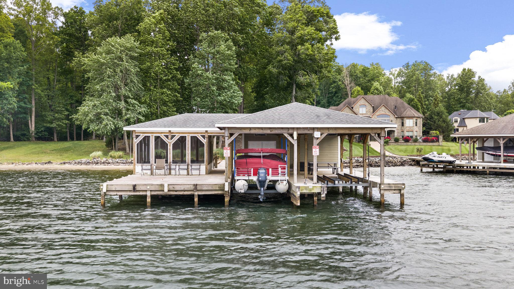 THE VILLAGE AT LAKE ANNA - Residential