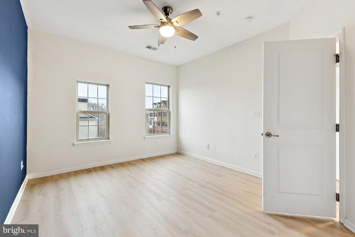 VIRGINIA MANOR CONDOMINIUM - Residential