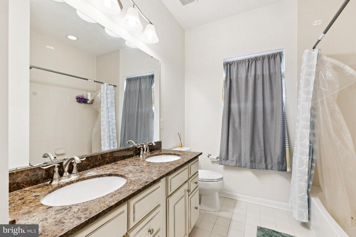 VIRGINIA MANOR CONDOMINIUM - Residential